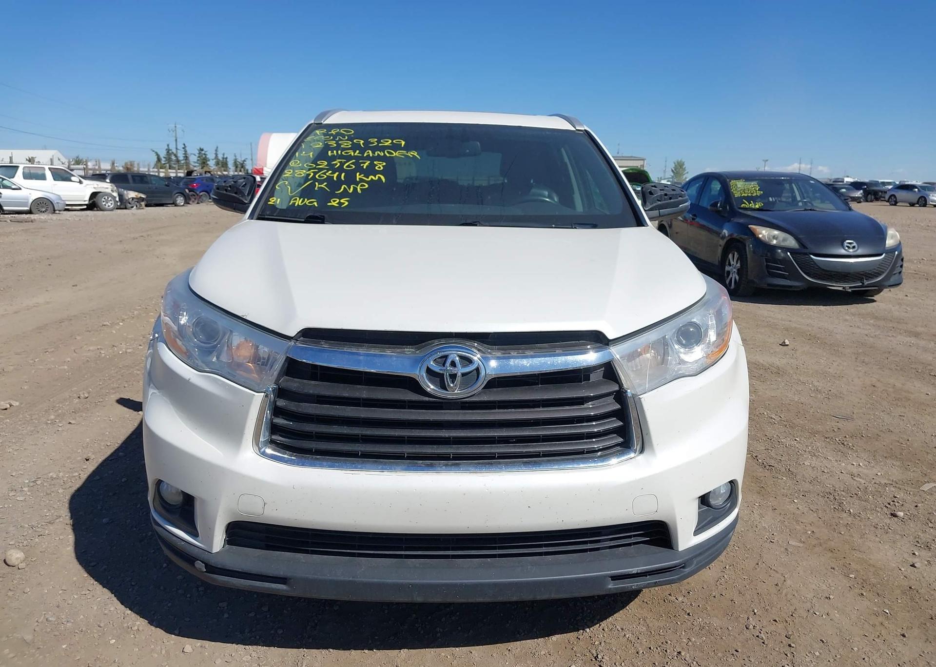 2014 TOYOTA highlander xle