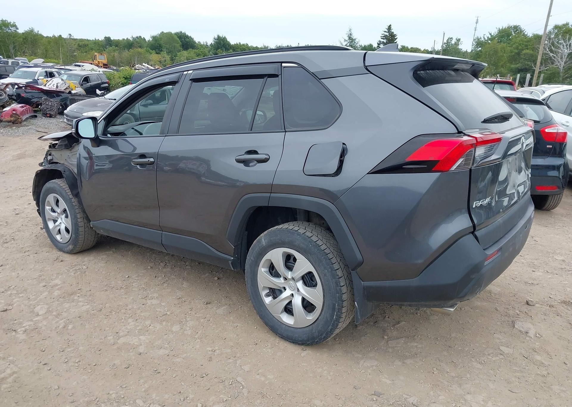 2020 TOYOTA RAV4 LE