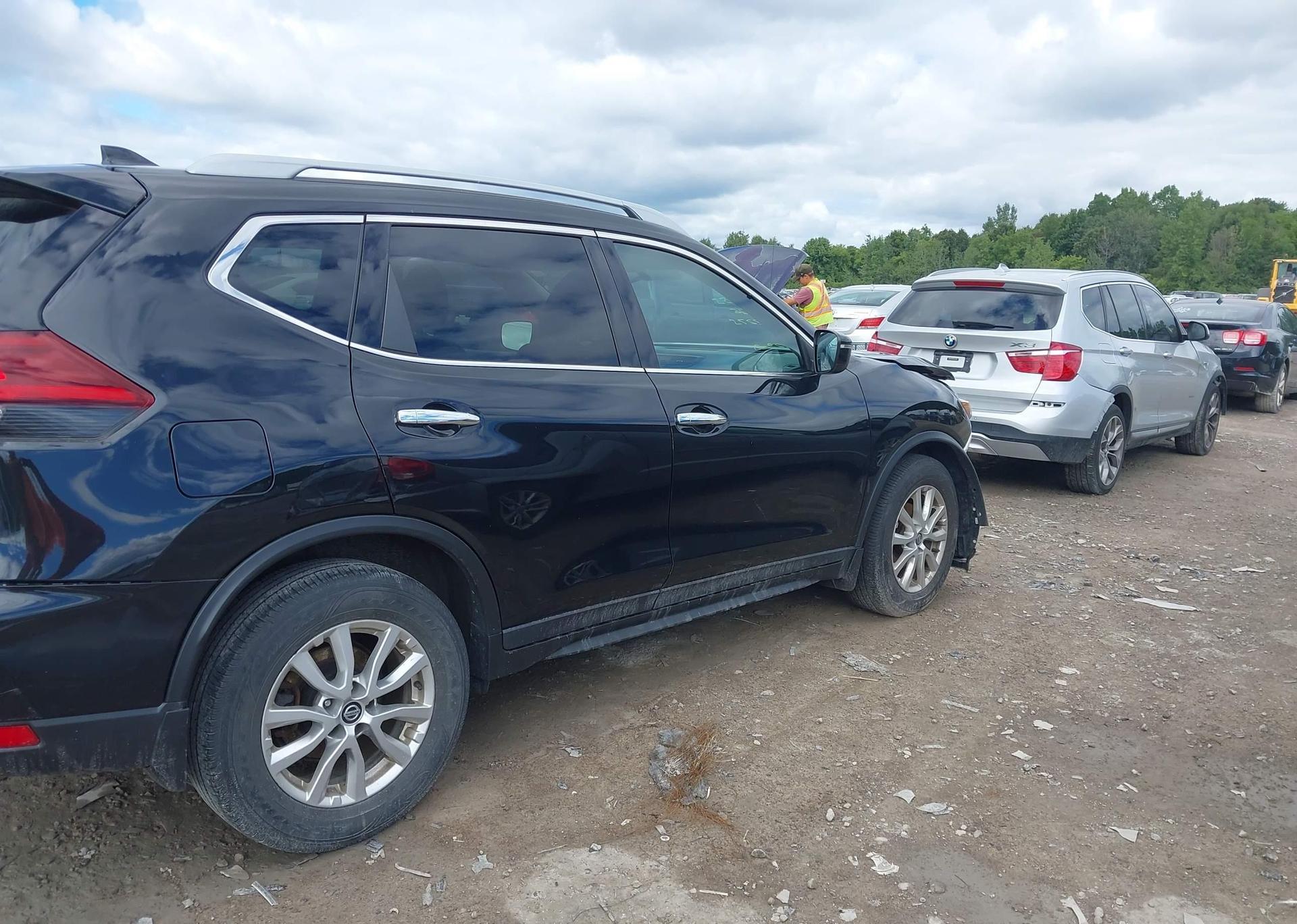 2020 NISSAN ROGUE S