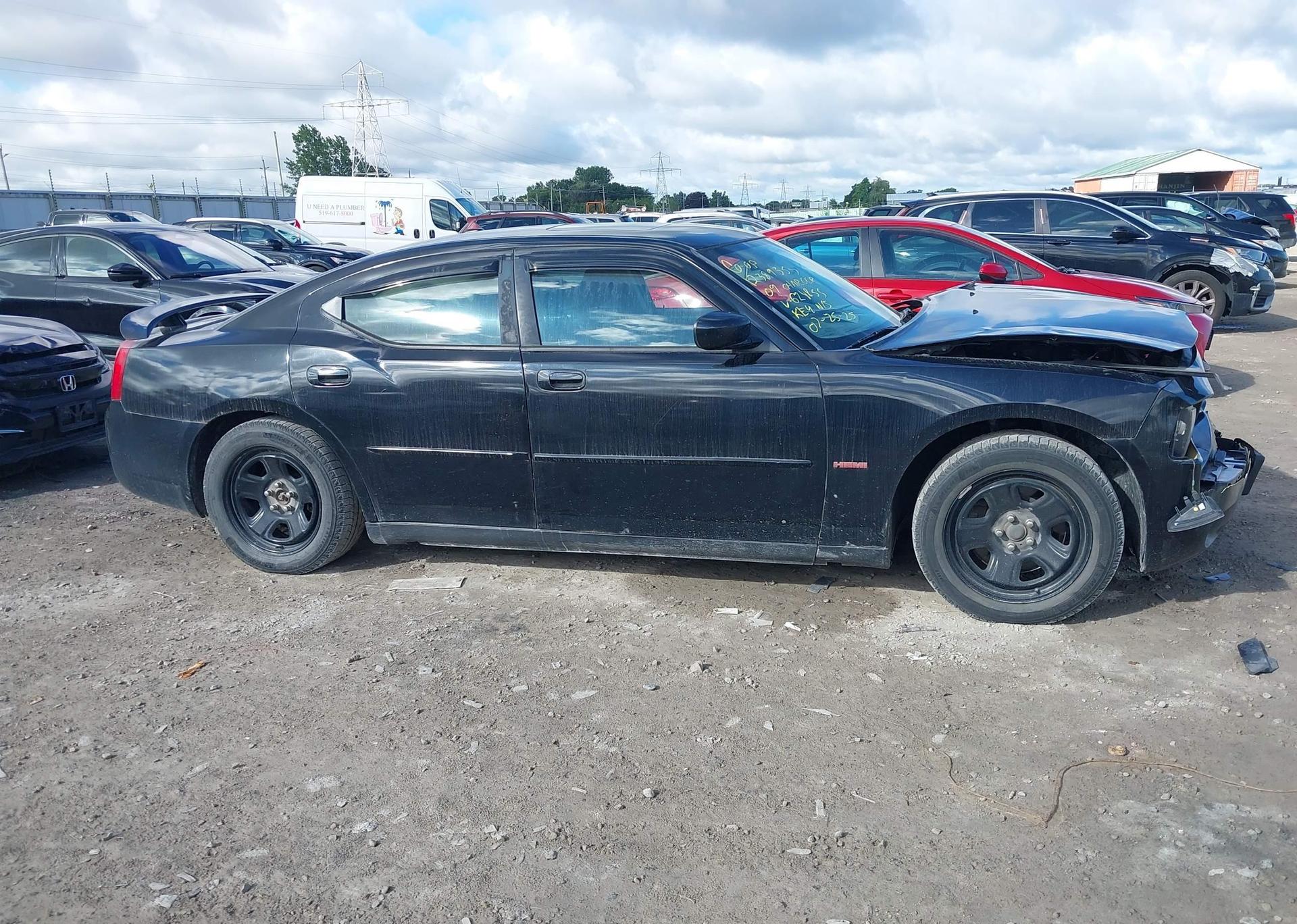 2009 DODGE CHARGER R