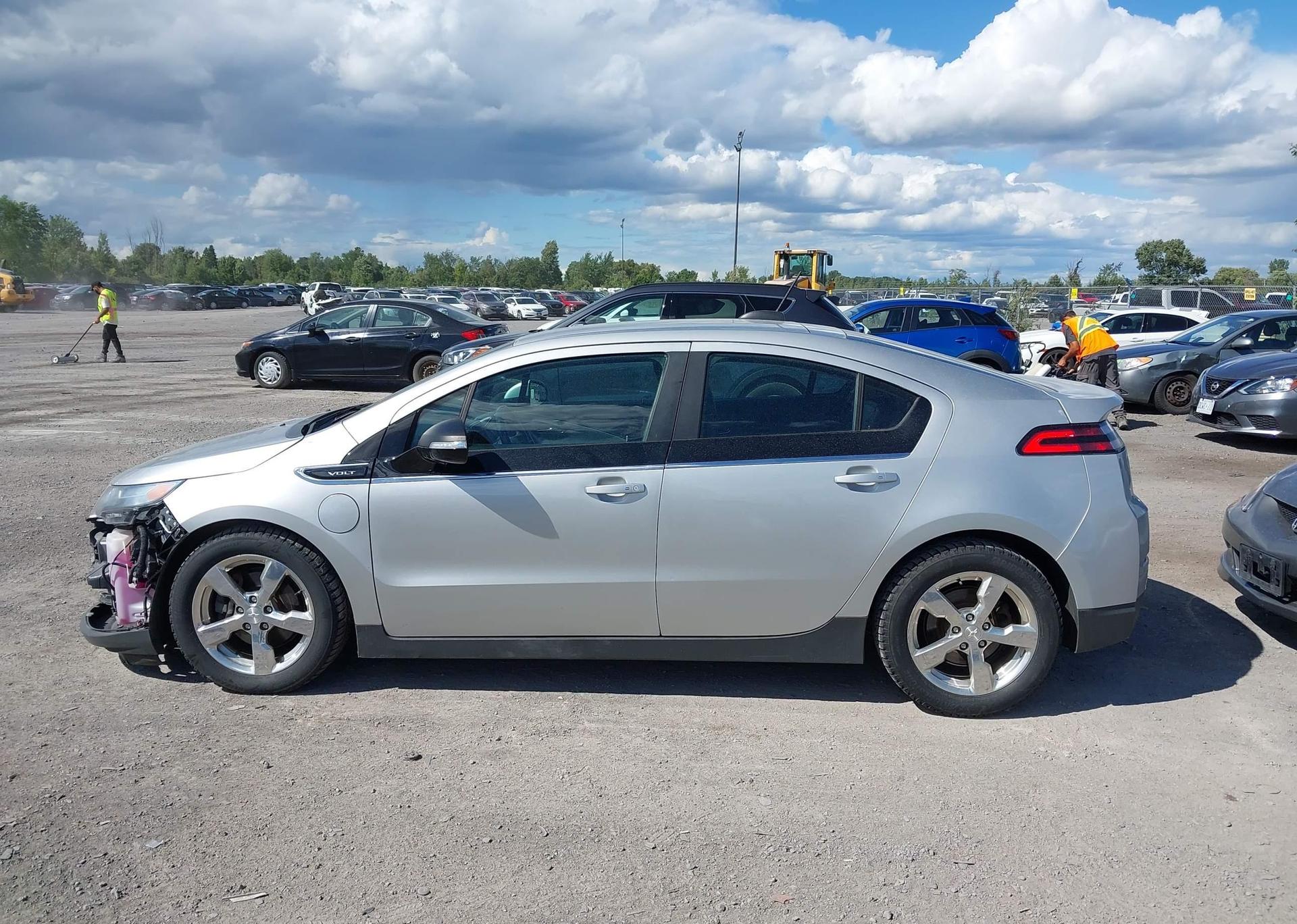 2015 CHEVROLET VOLT