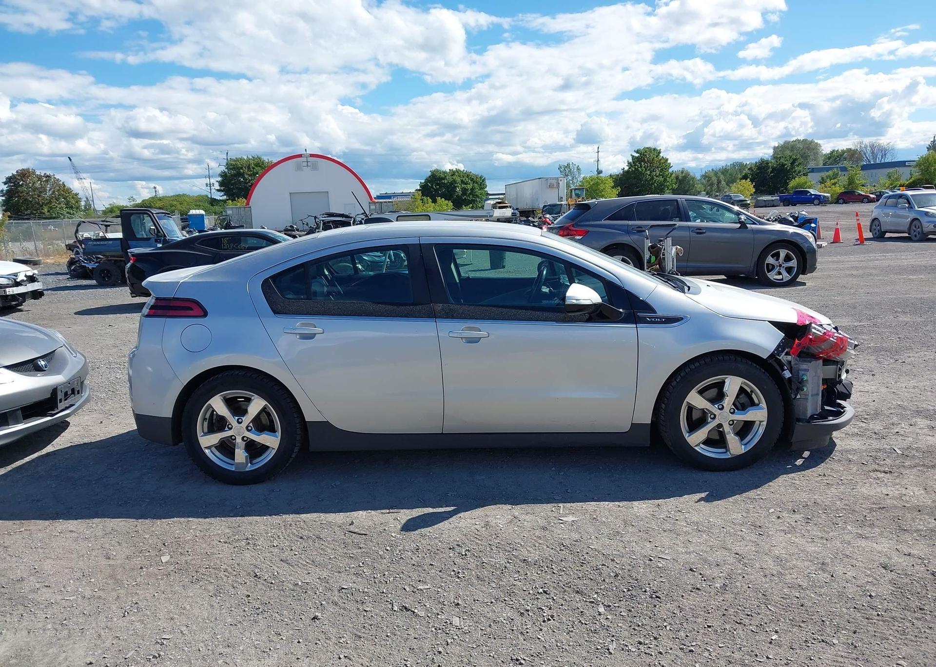 2015 CHEVROLET VOLT