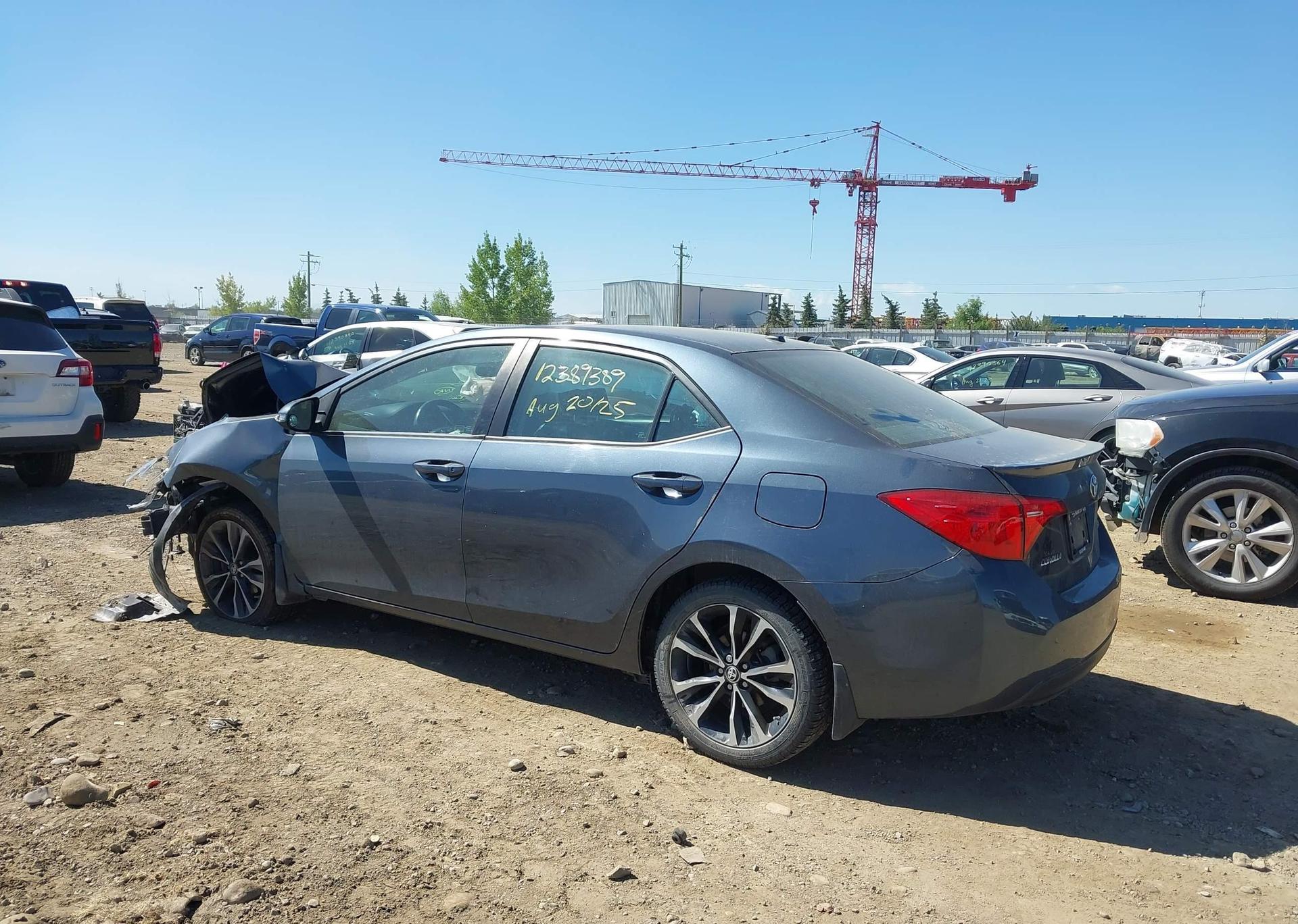 2019 TOYOTA COROLLA SE