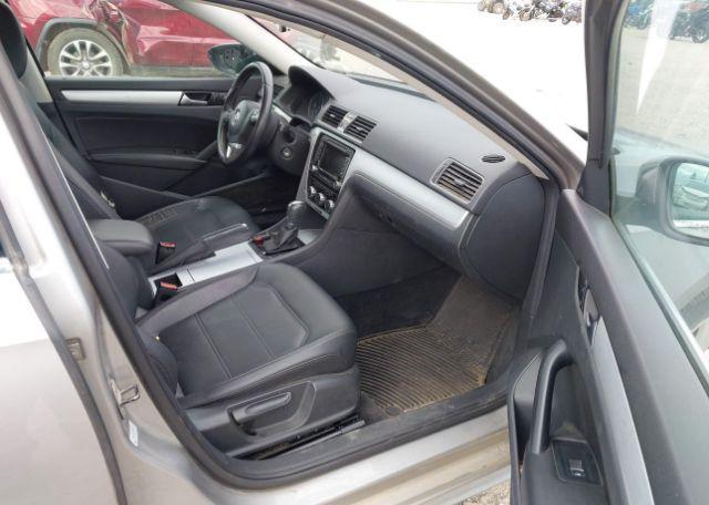 2012 VOLKSWAGEN PASSAT 2.5L COMFORTLINE