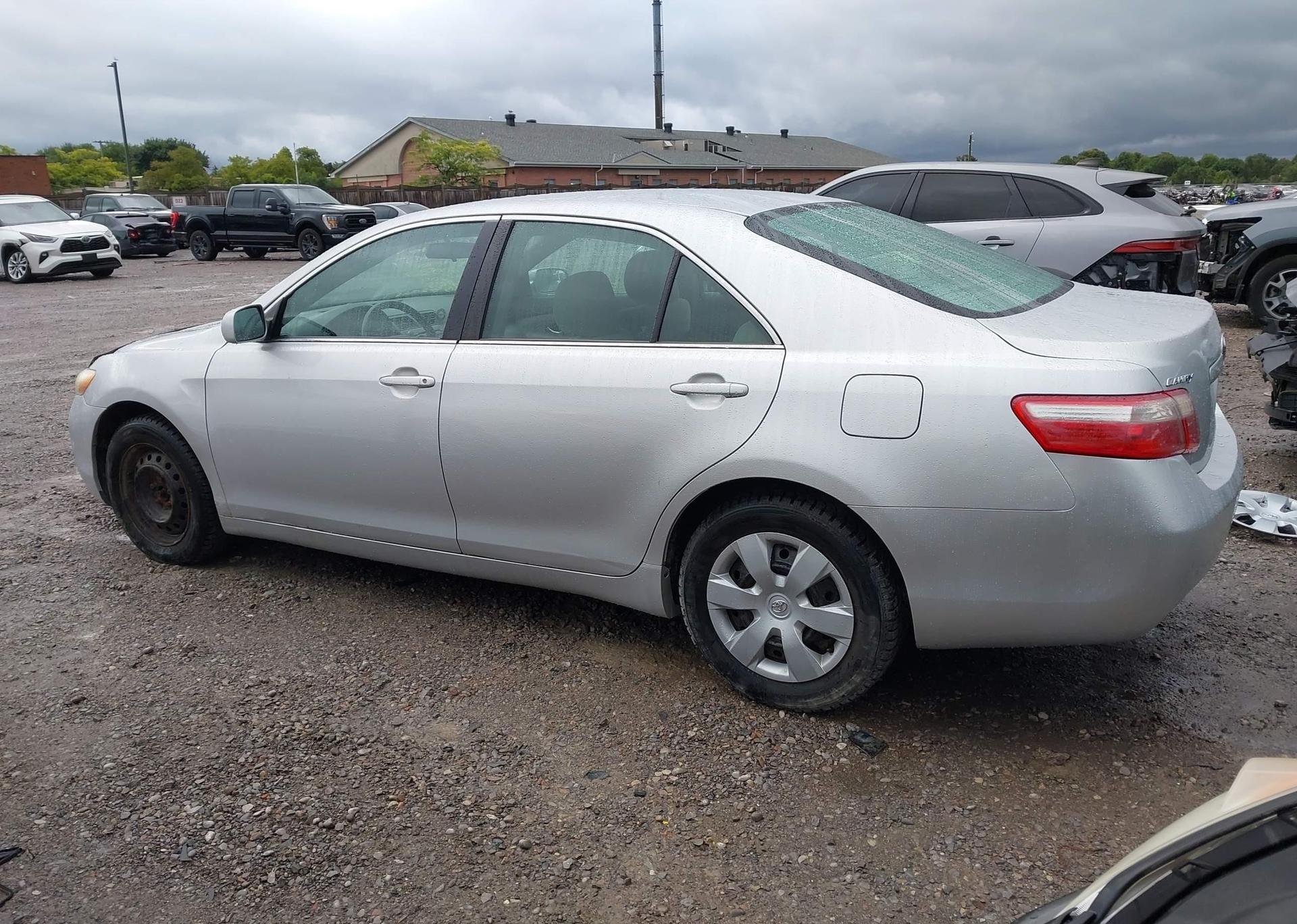 2008 TOYOTA CAMRY LE