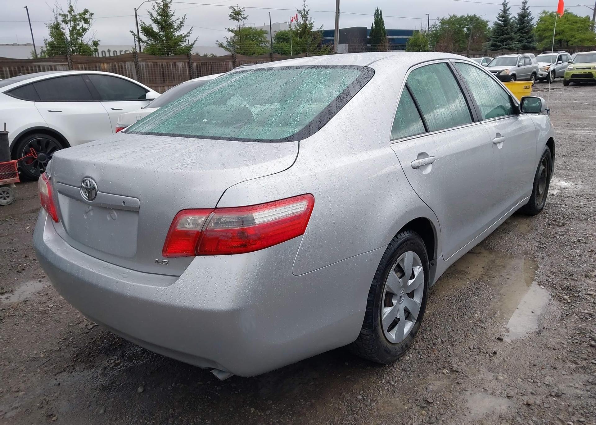 2008 TOYOTA CAMRY LE