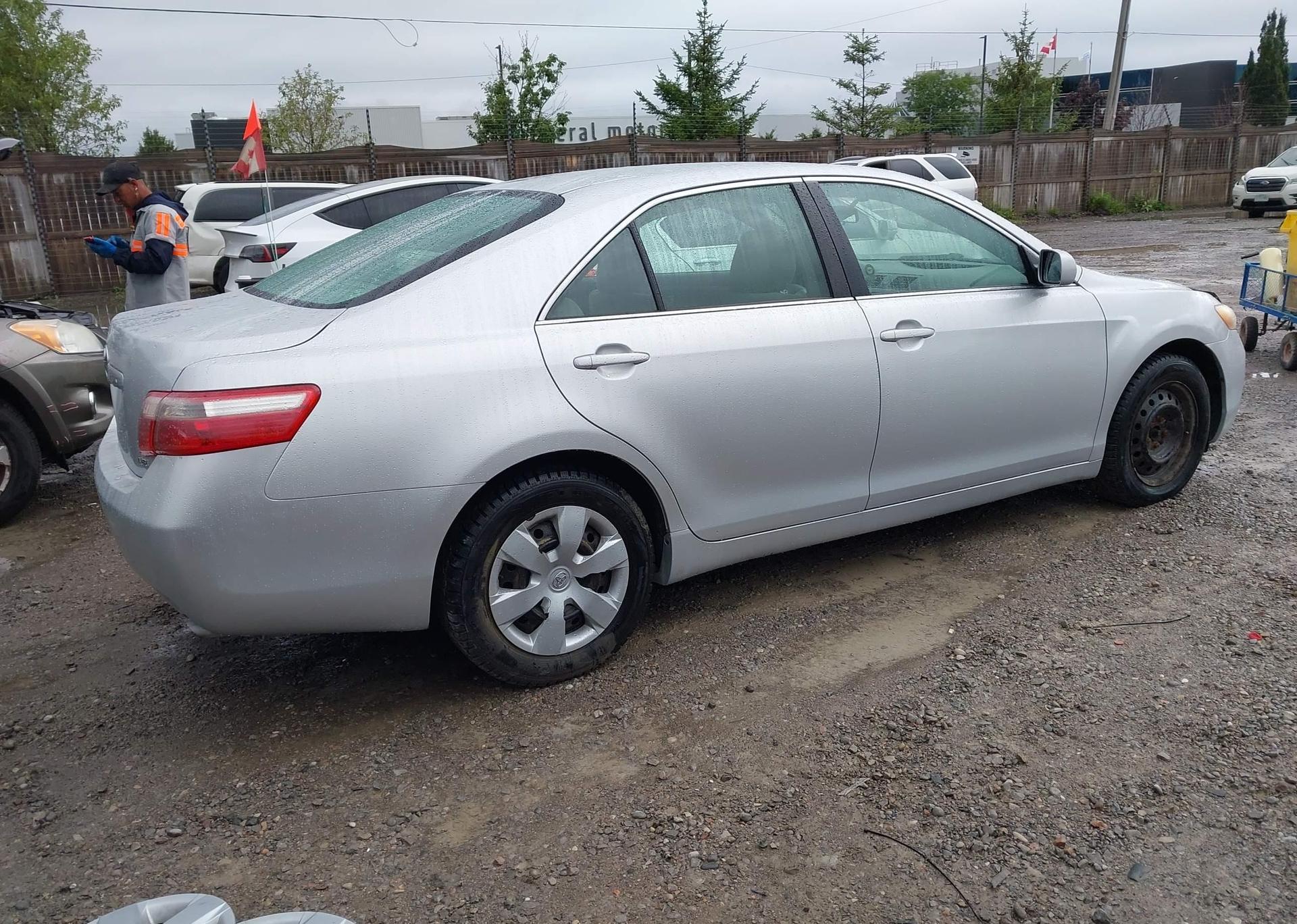 2008 TOYOTA CAMRY LE