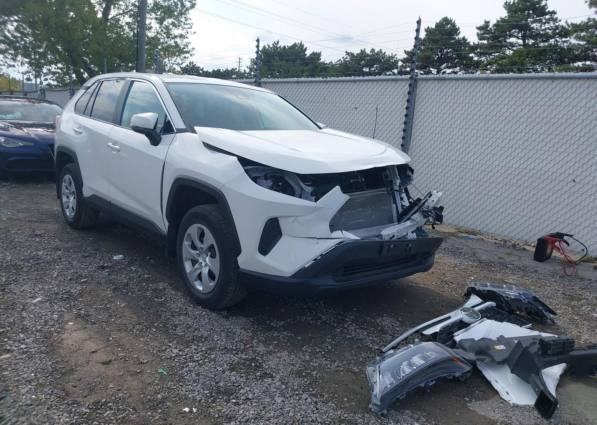 2024 TOYOTA RAV4 LE