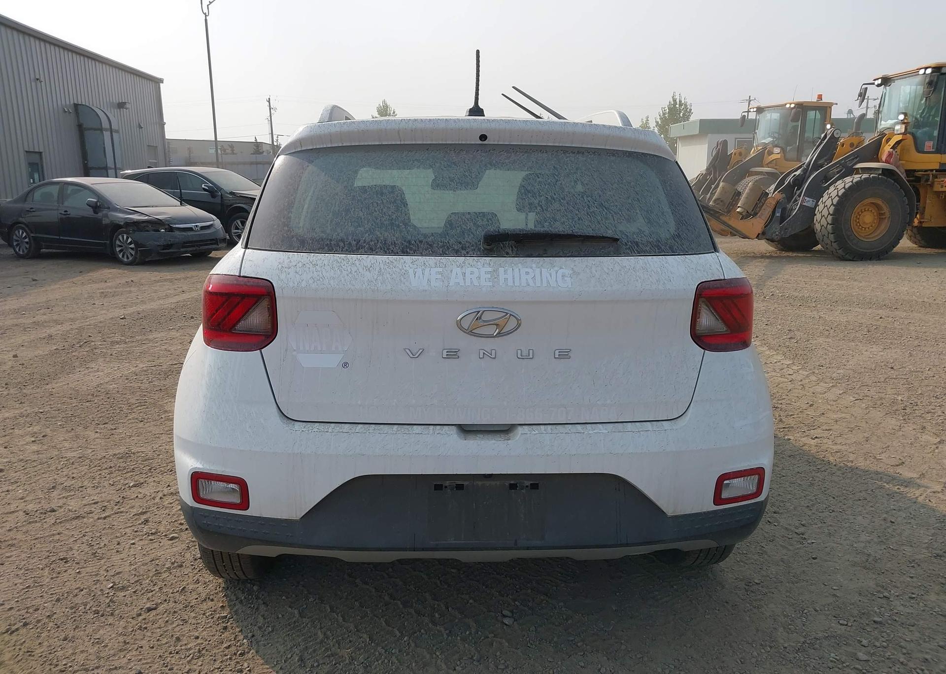 2024 HYUNDAI VENUE SEL