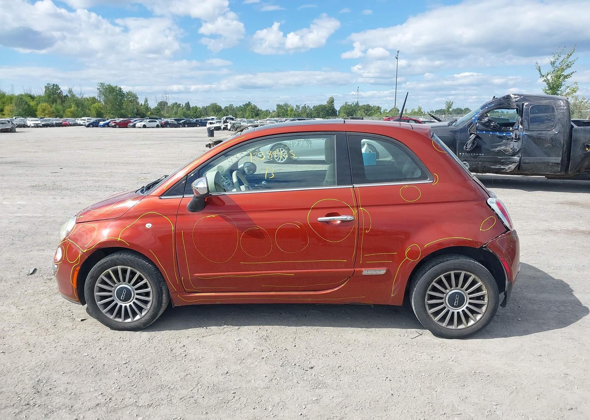 2013 FIAT 500 LOUNGE