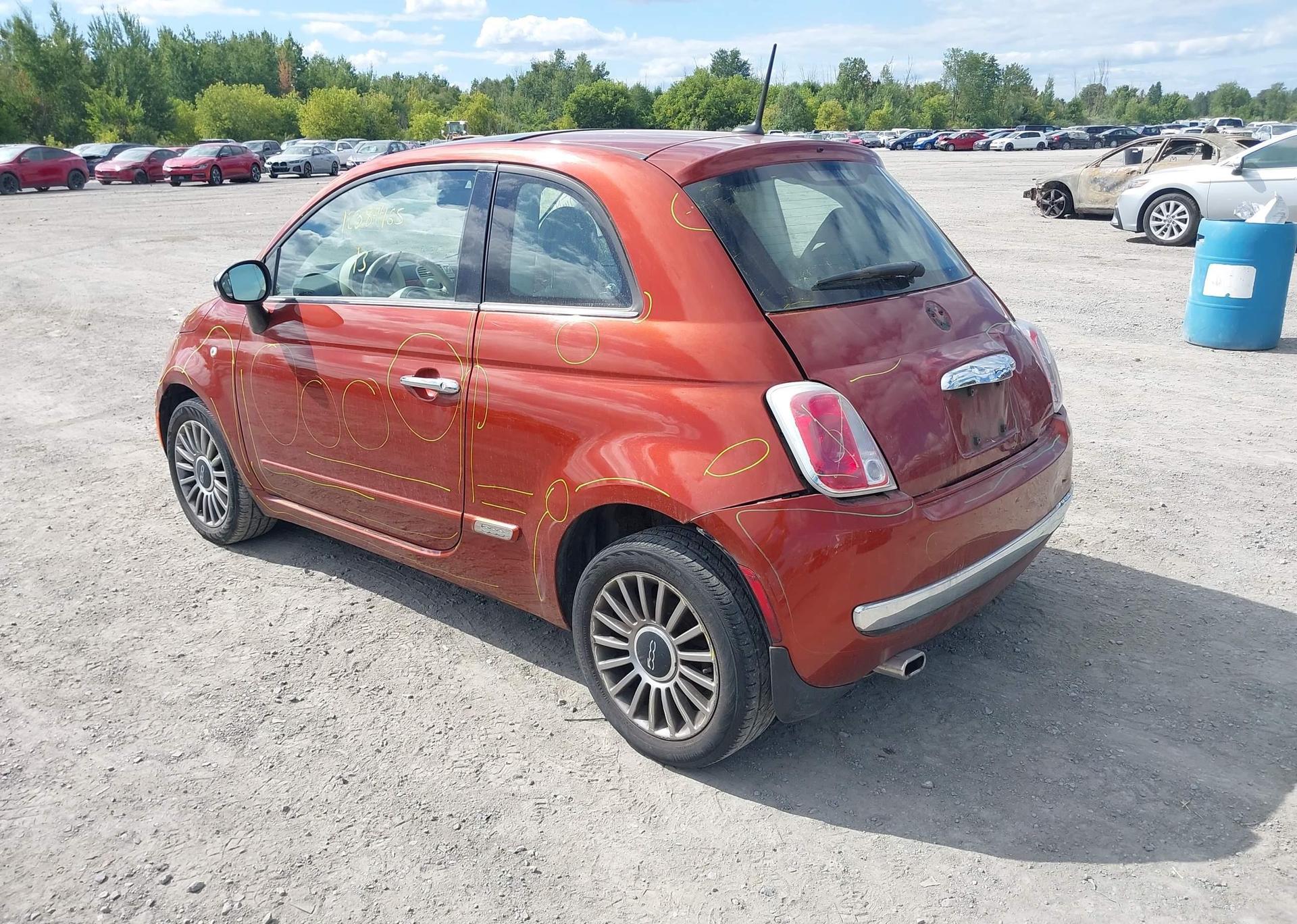 2013 FIAT 500 LOUNGE