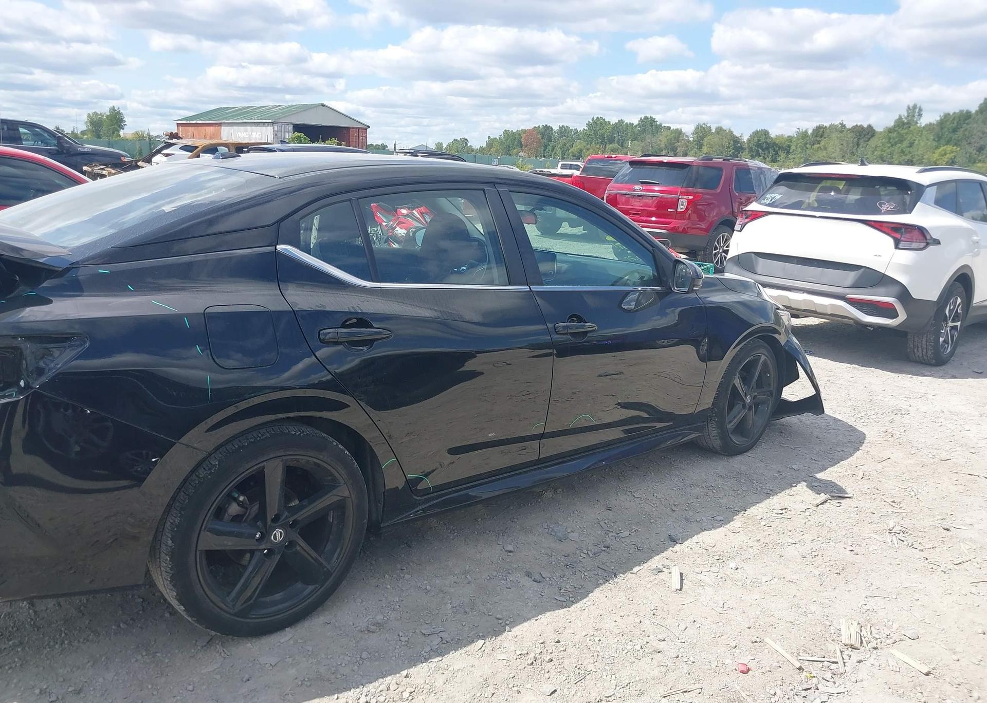 2022 NISSAN SENTRA