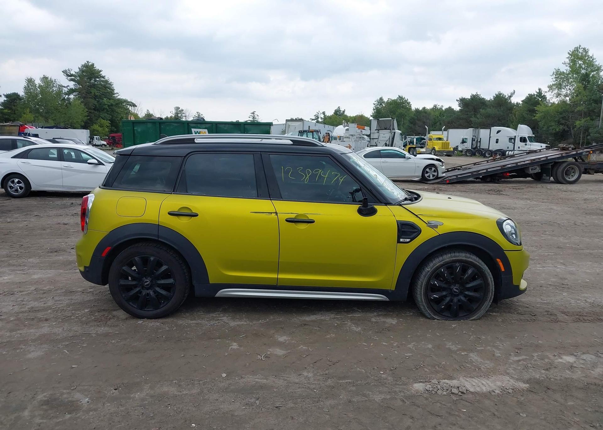 2017 MINI COUNTRYMAN COOPER