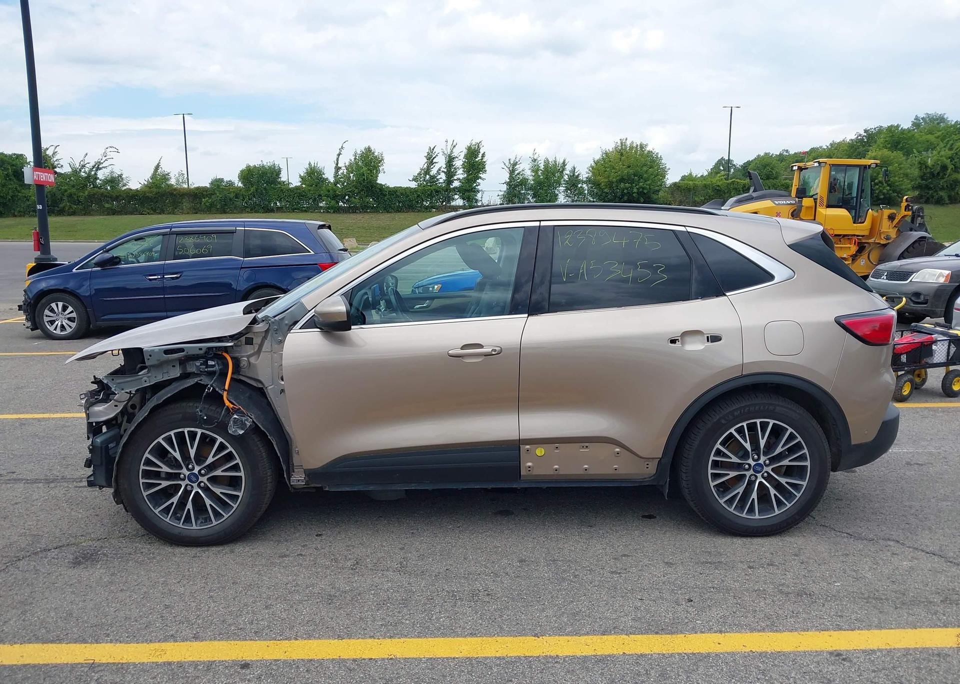 2021 FORD ESCAPE