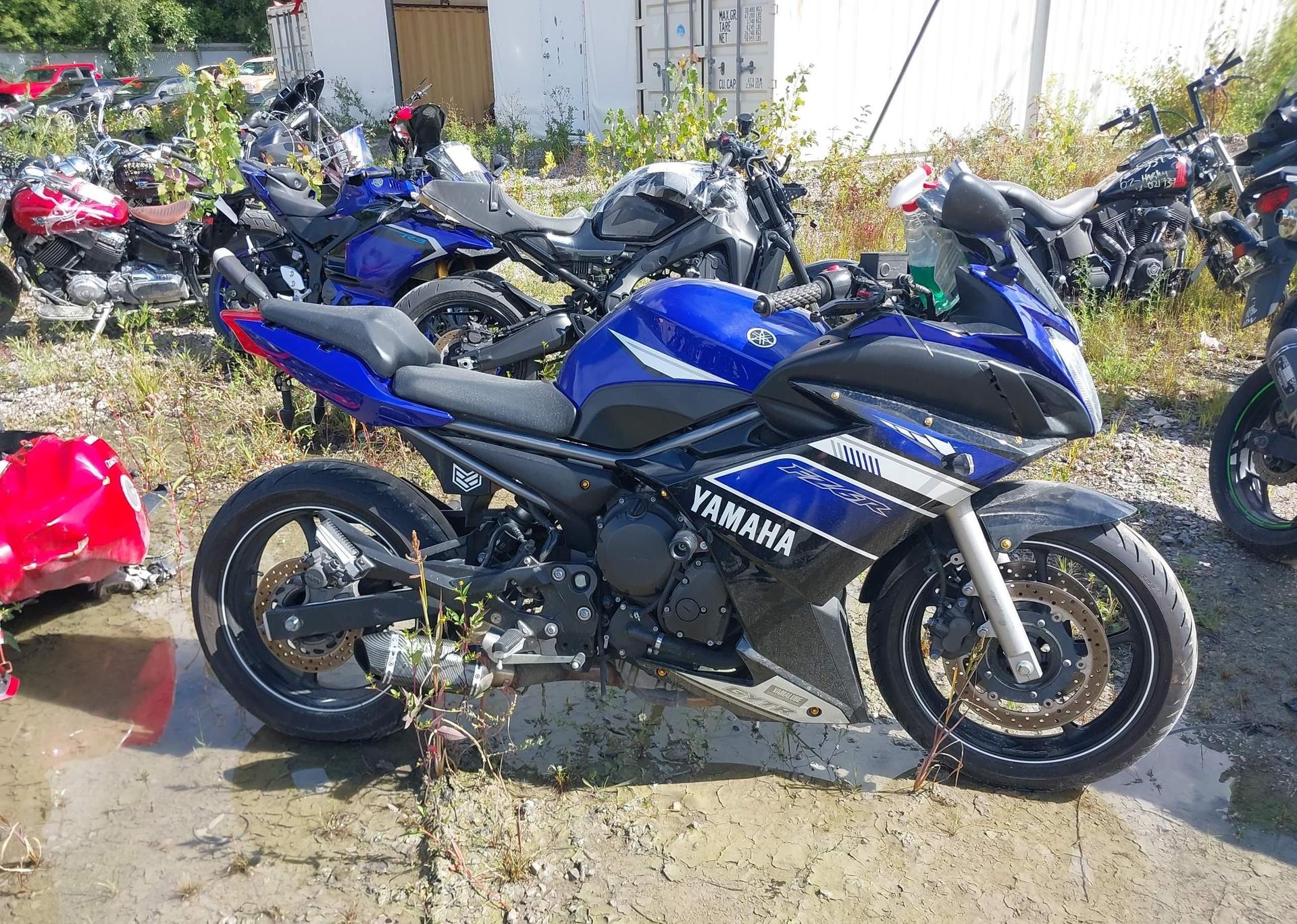 2013 YAMAHA FZ6 R