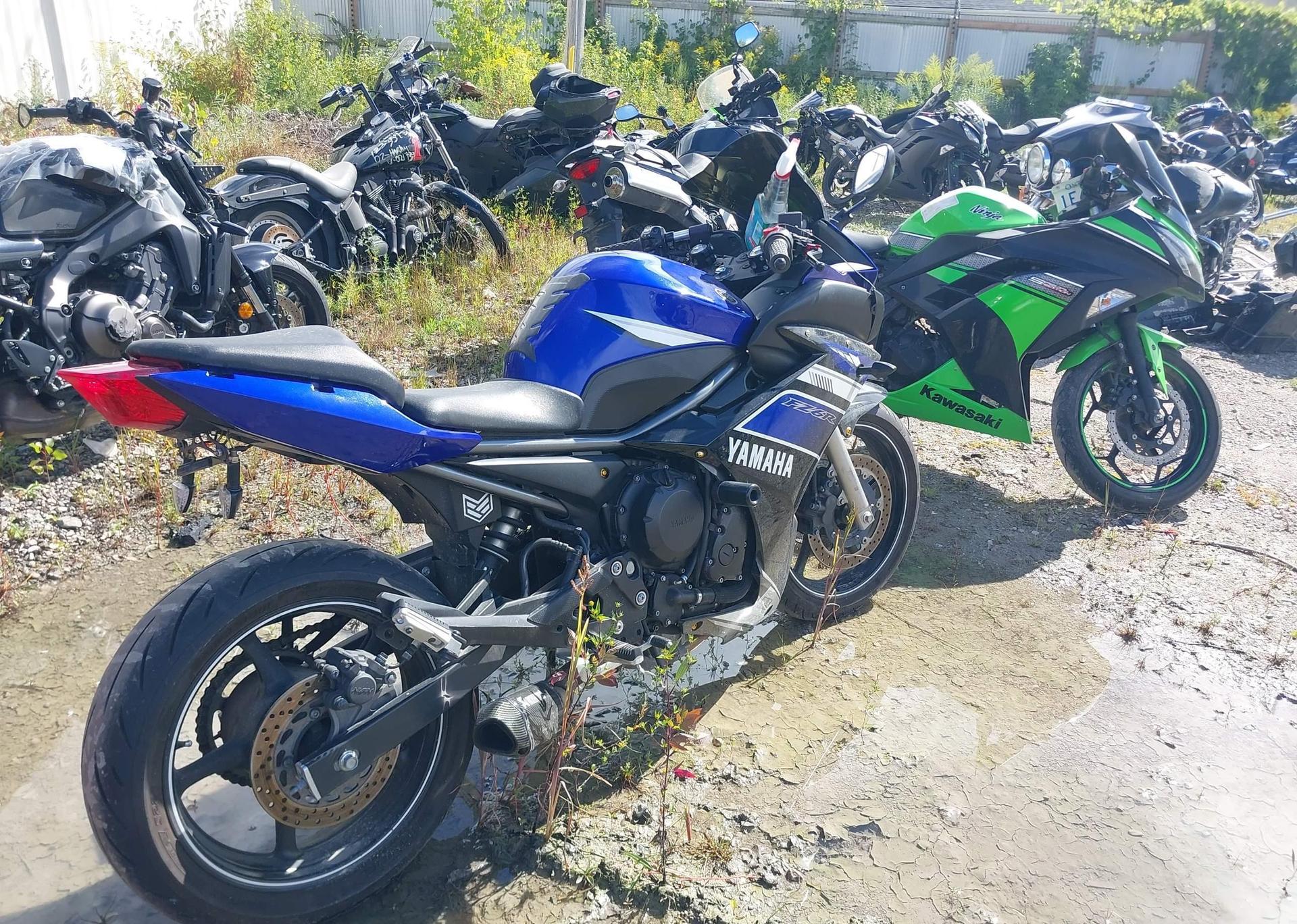 2013 YAMAHA FZ6 R