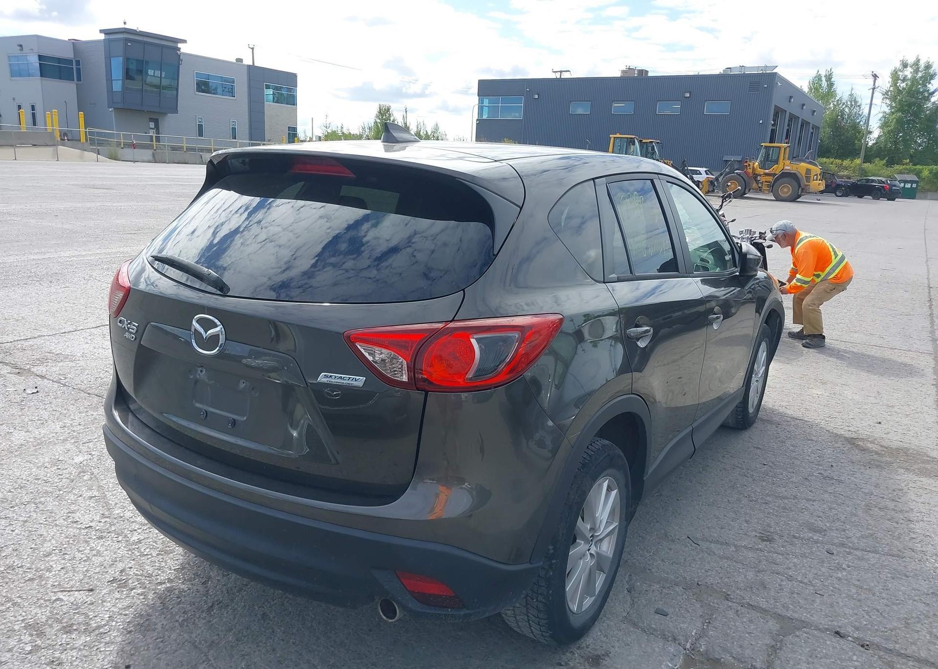 2016 MAZDA CX-5 GS