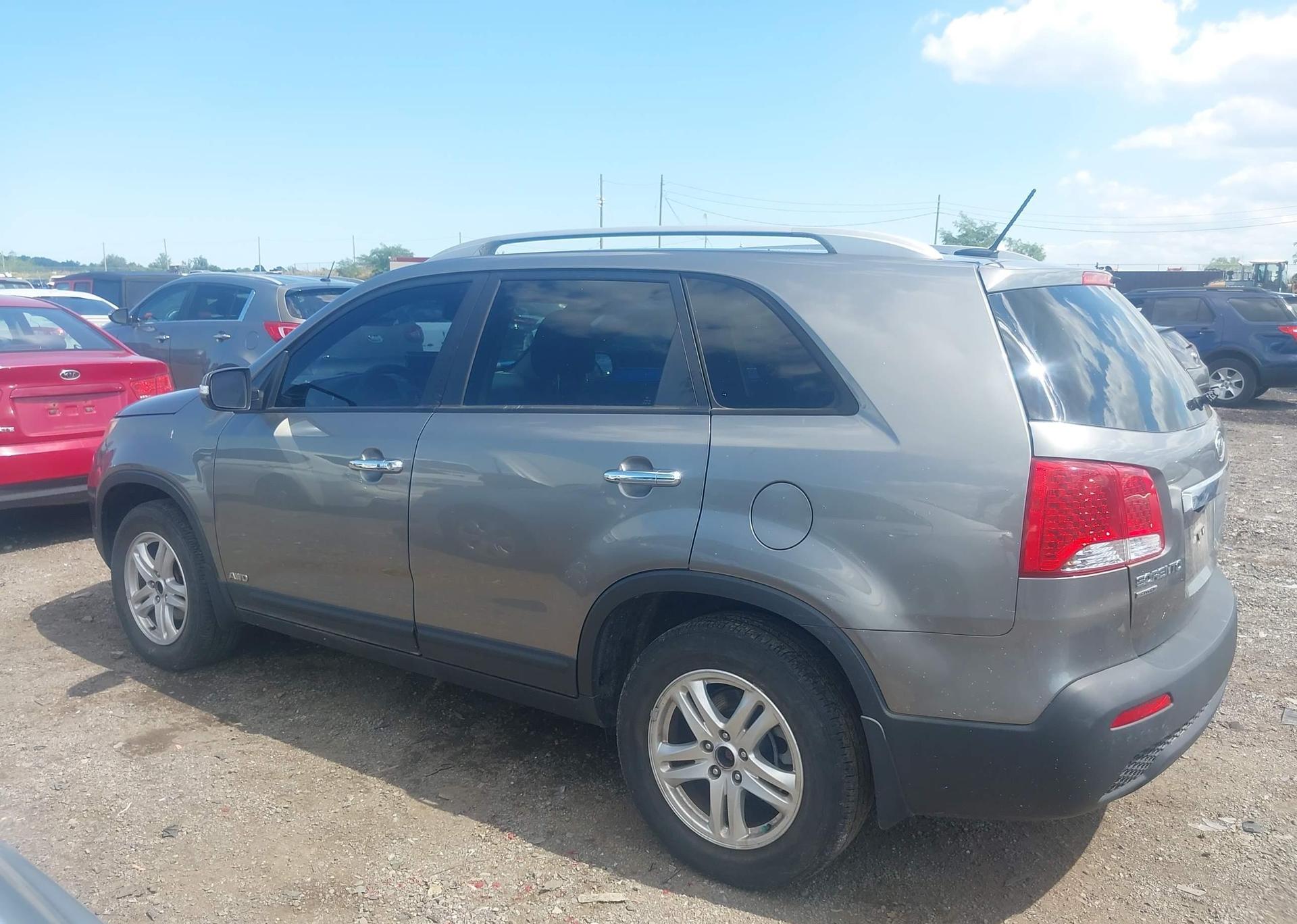 2011 KIA SORENTO EX