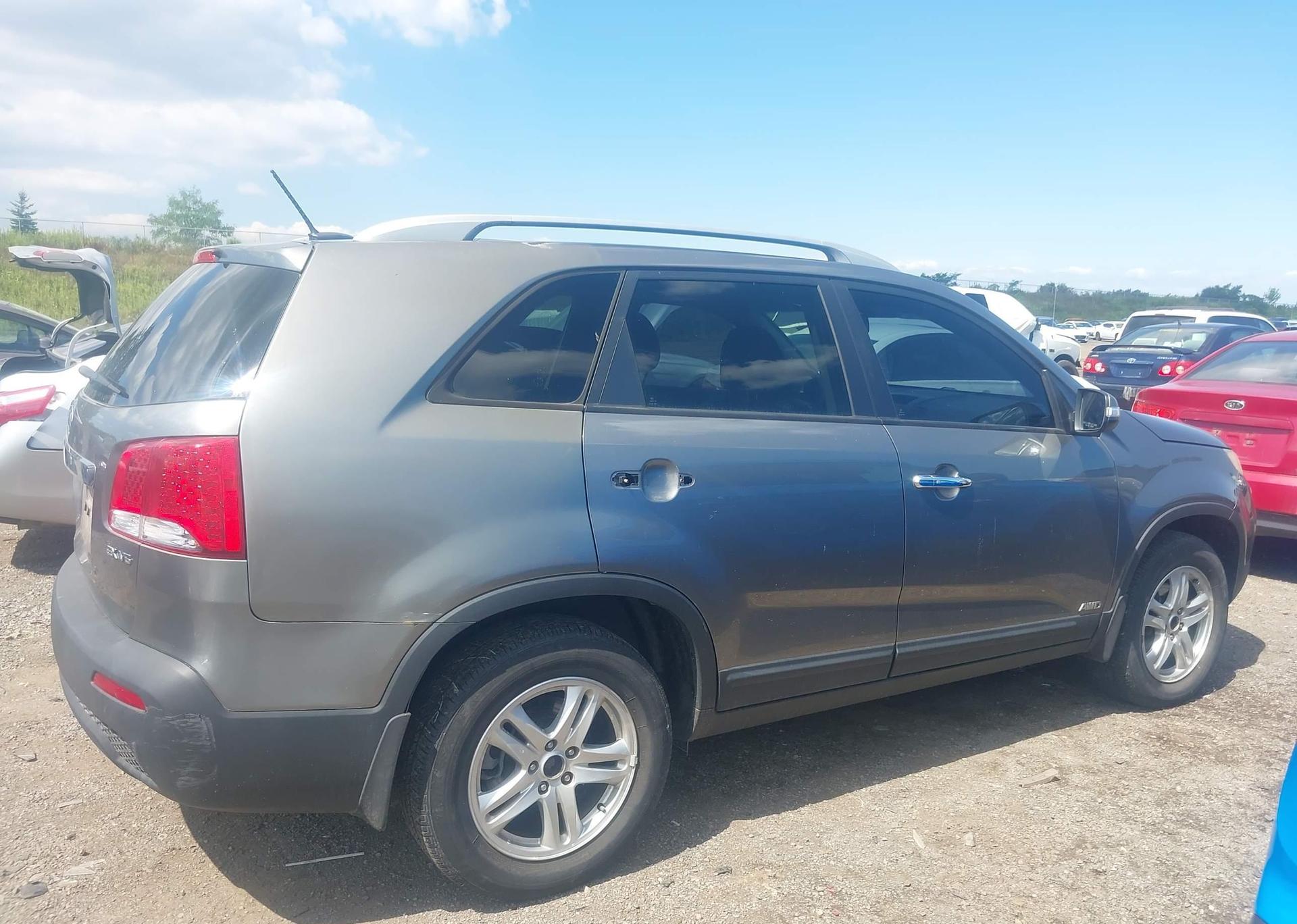 2011 KIA SORENTO EX