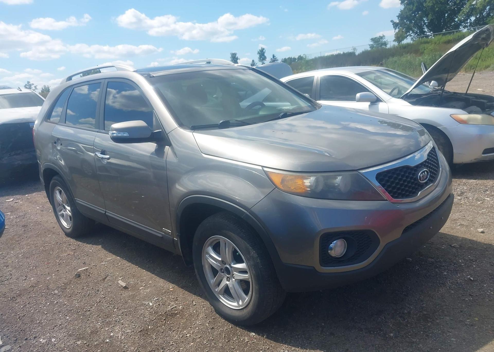2011 KIA SORENTO EX