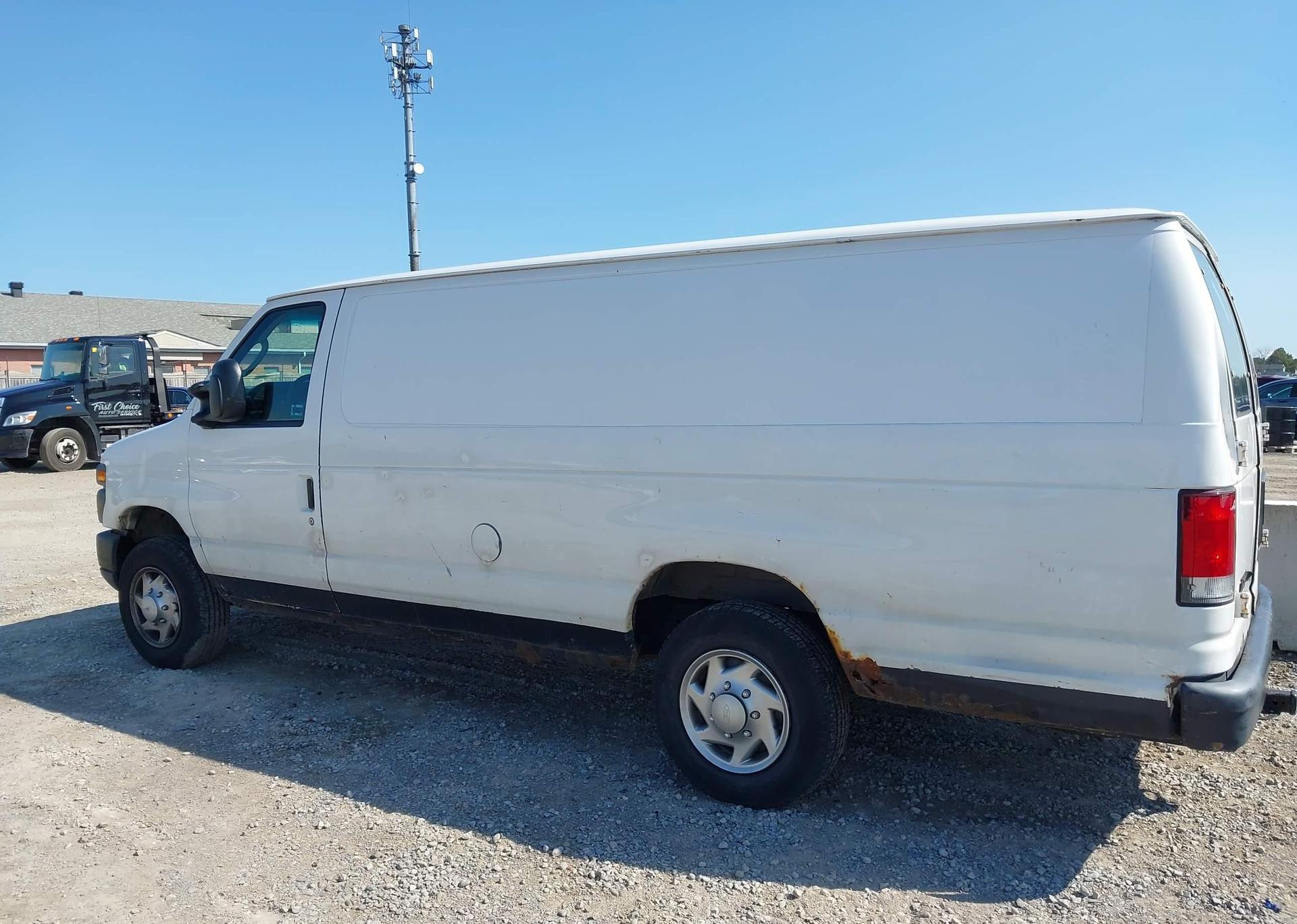 2013 FORD E-250 COMMERCIAL