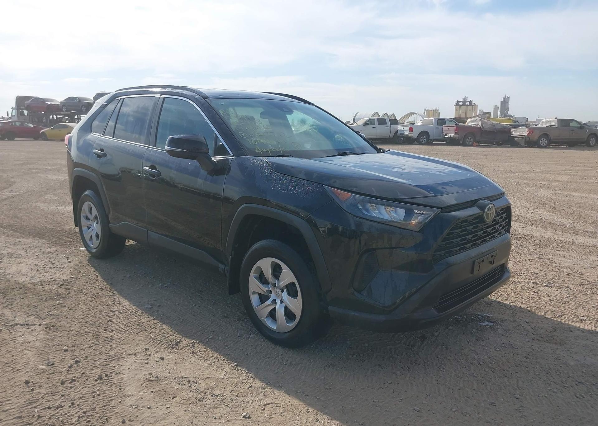 2019 TOYOTA RAV4 LE