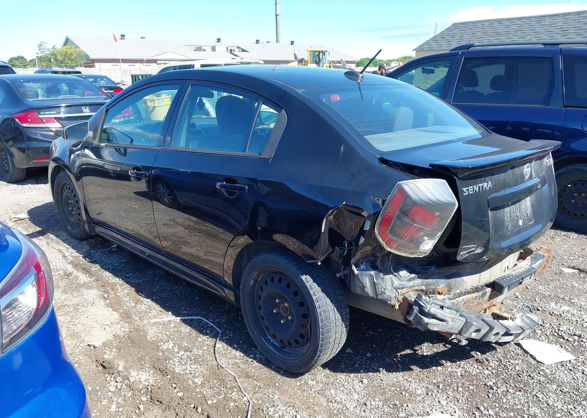 2010 NISSAN SENTRA SE-R
