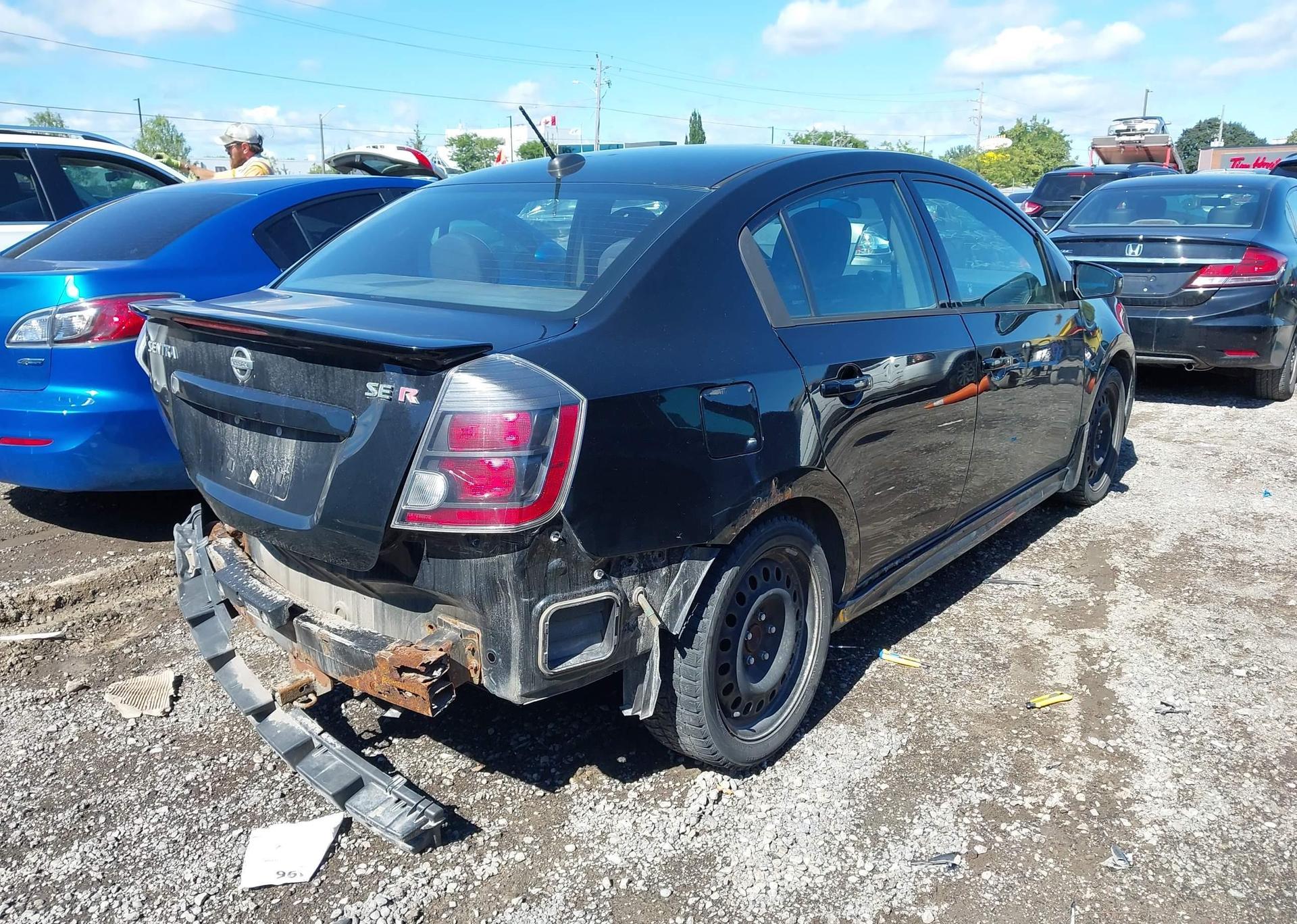 2010 NISSAN SENTRA SE-R