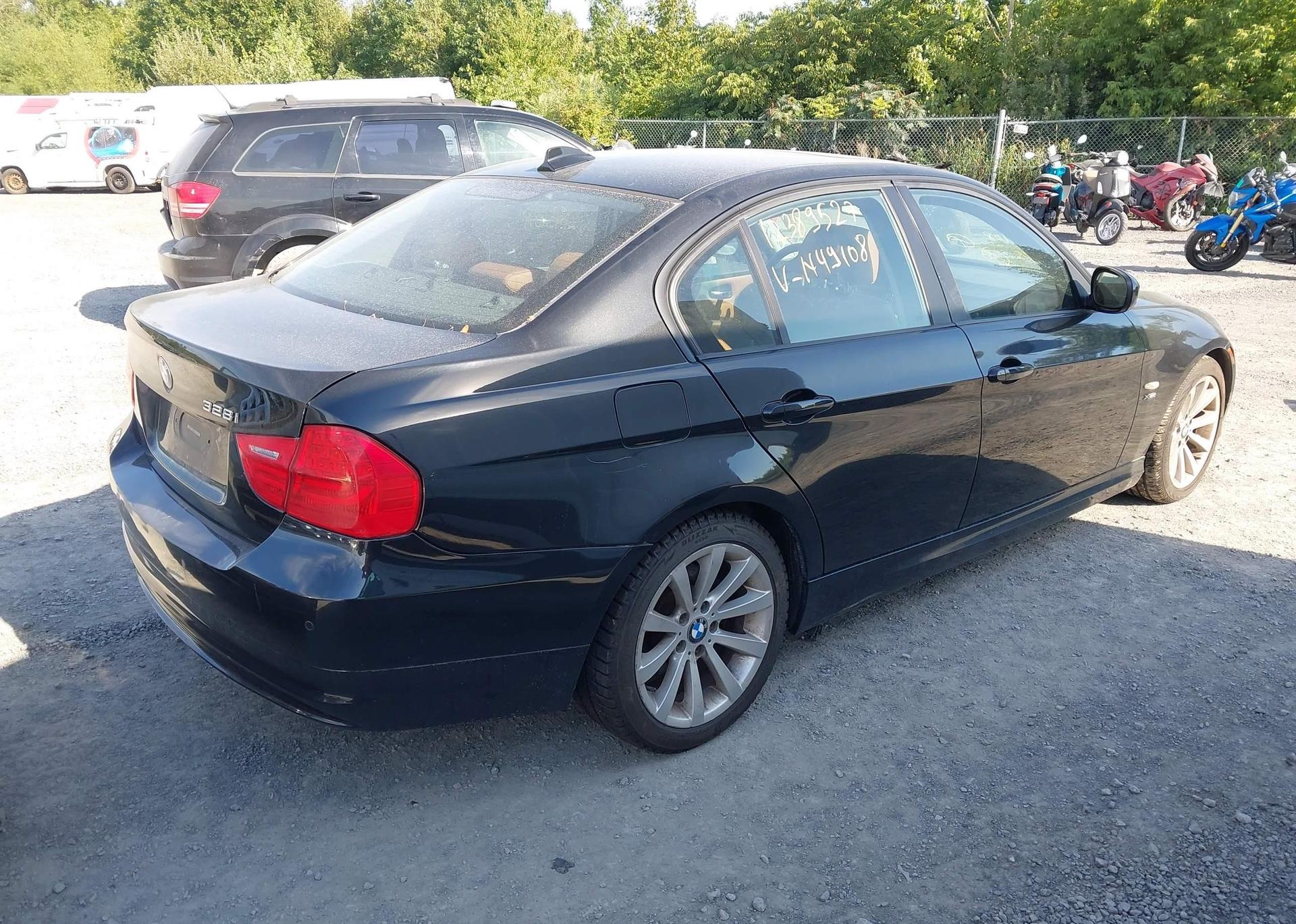 2011 BMW 328 XI
