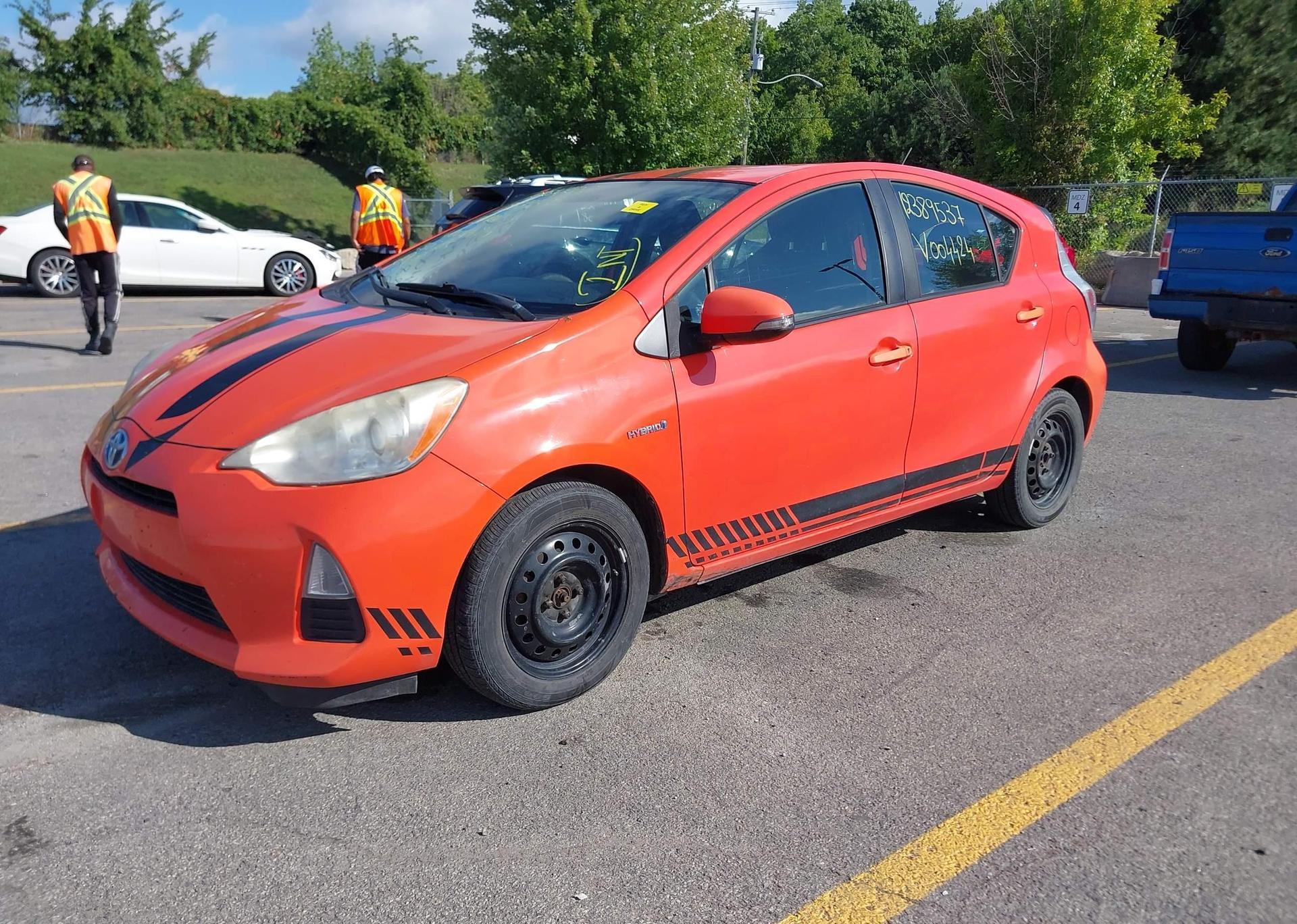 2012 TOYOTA Prius c