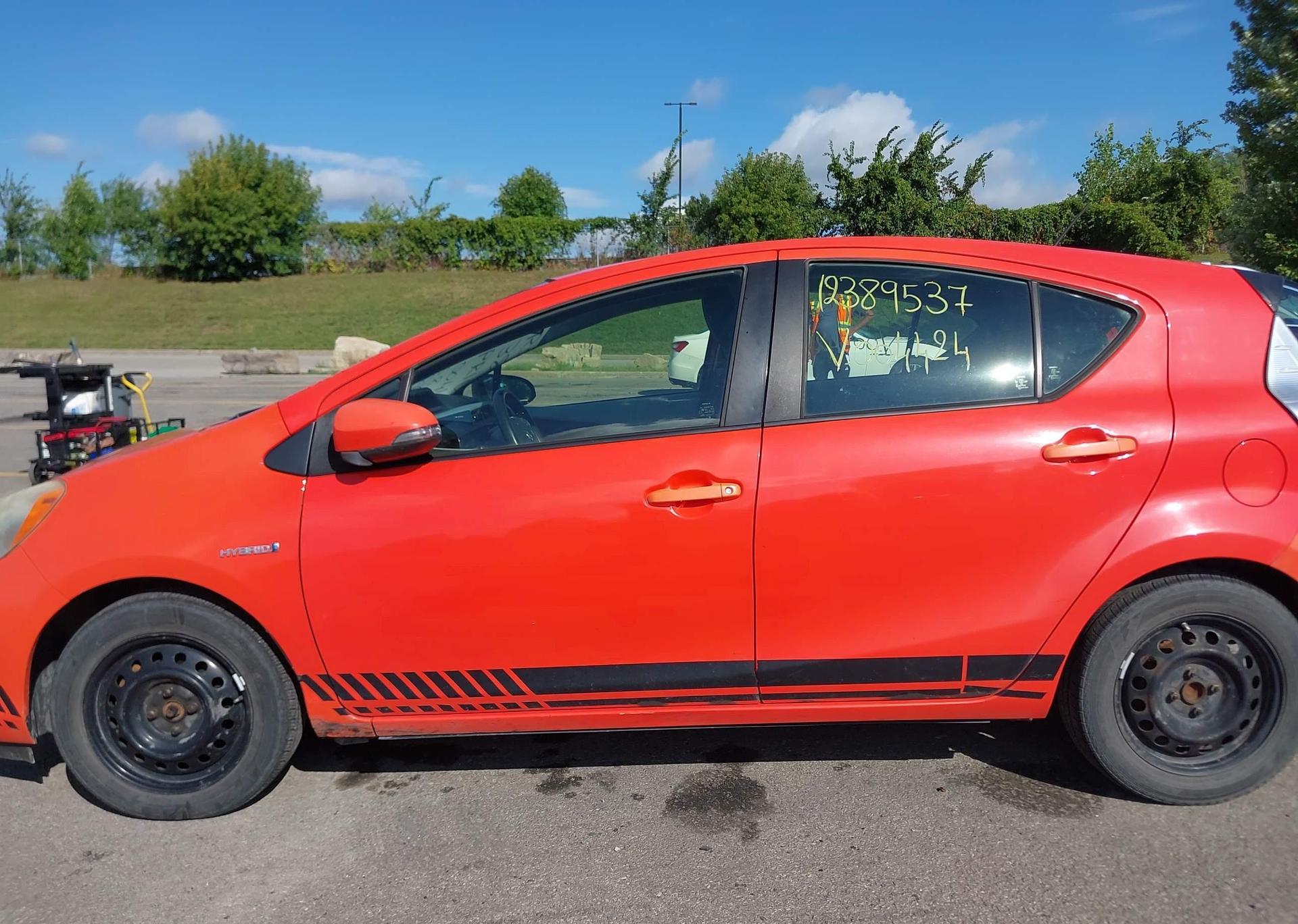 2012 TOYOTA Prius c
