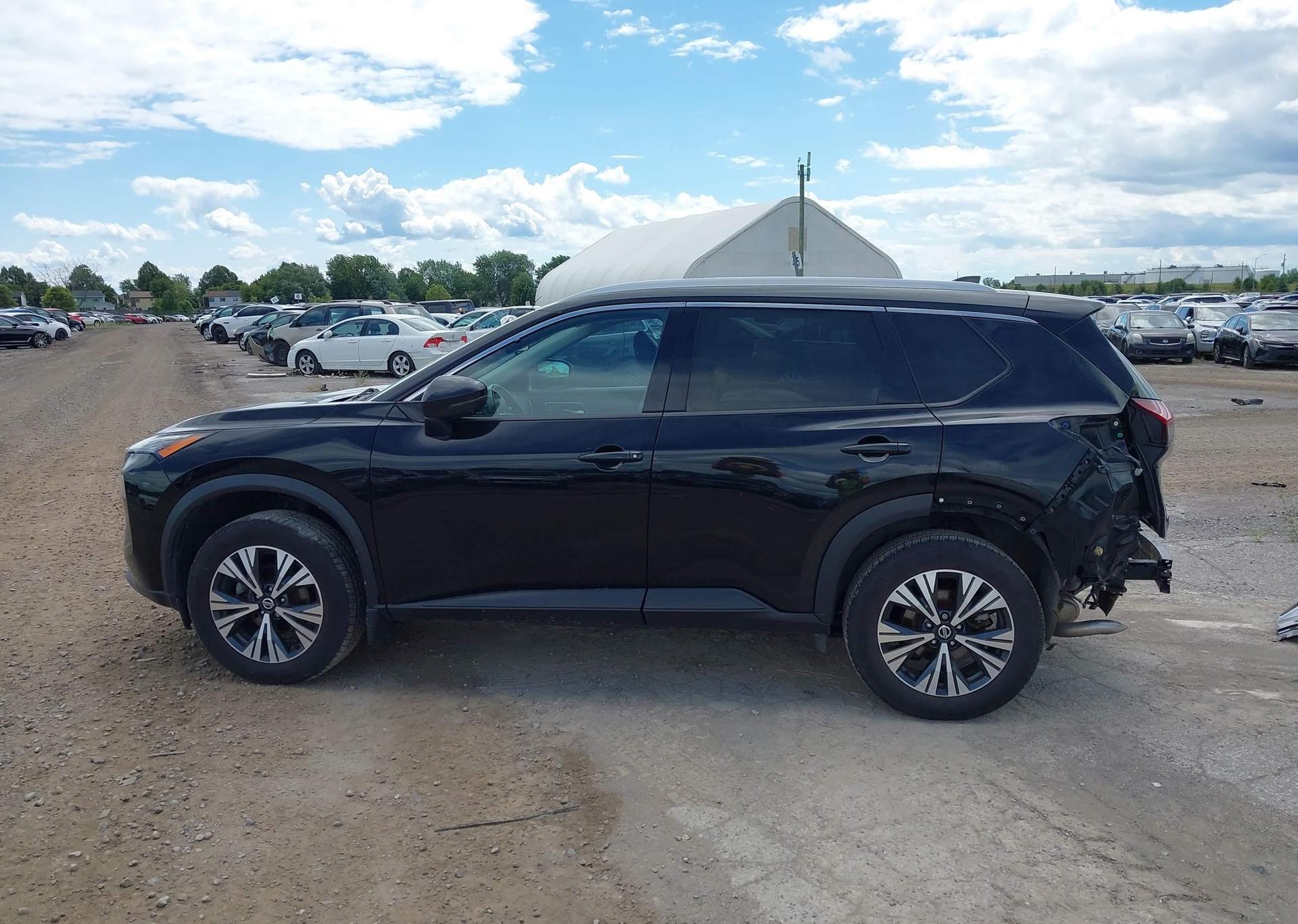 2021 NISSAN ROGUE SV