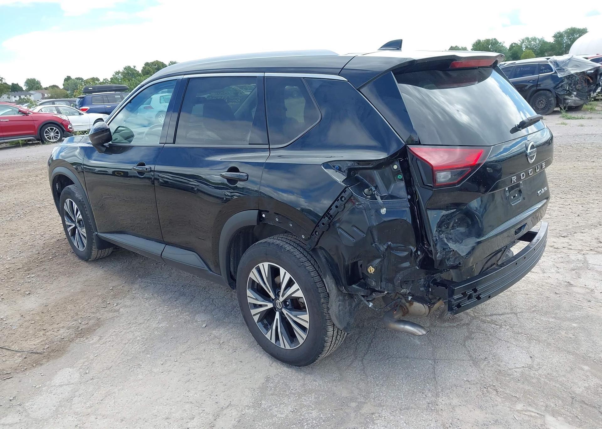 2021 NISSAN ROGUE SV