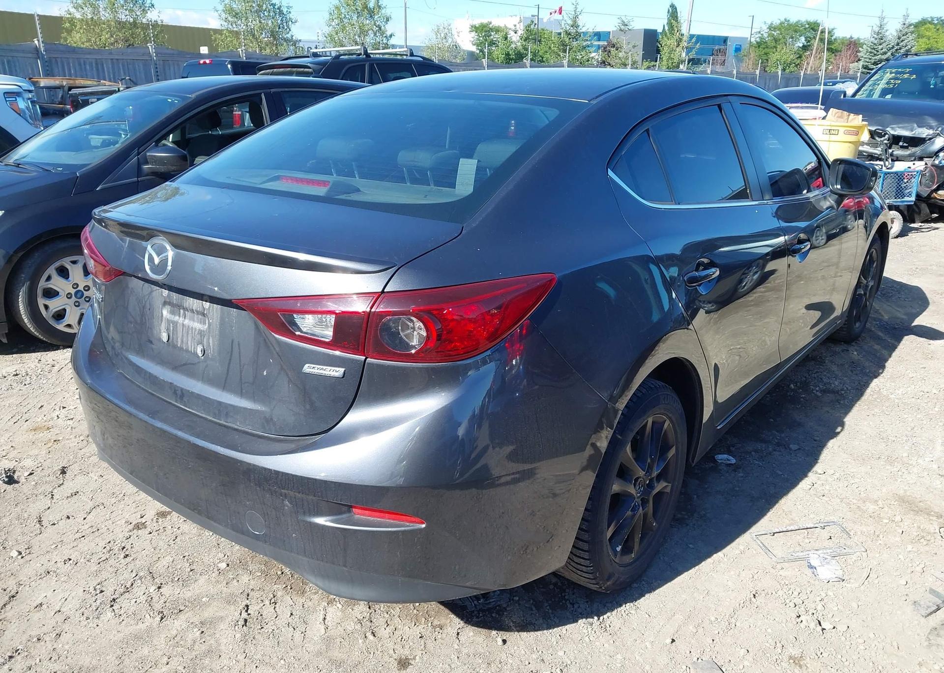 2015 MAZDA 3 TOURING