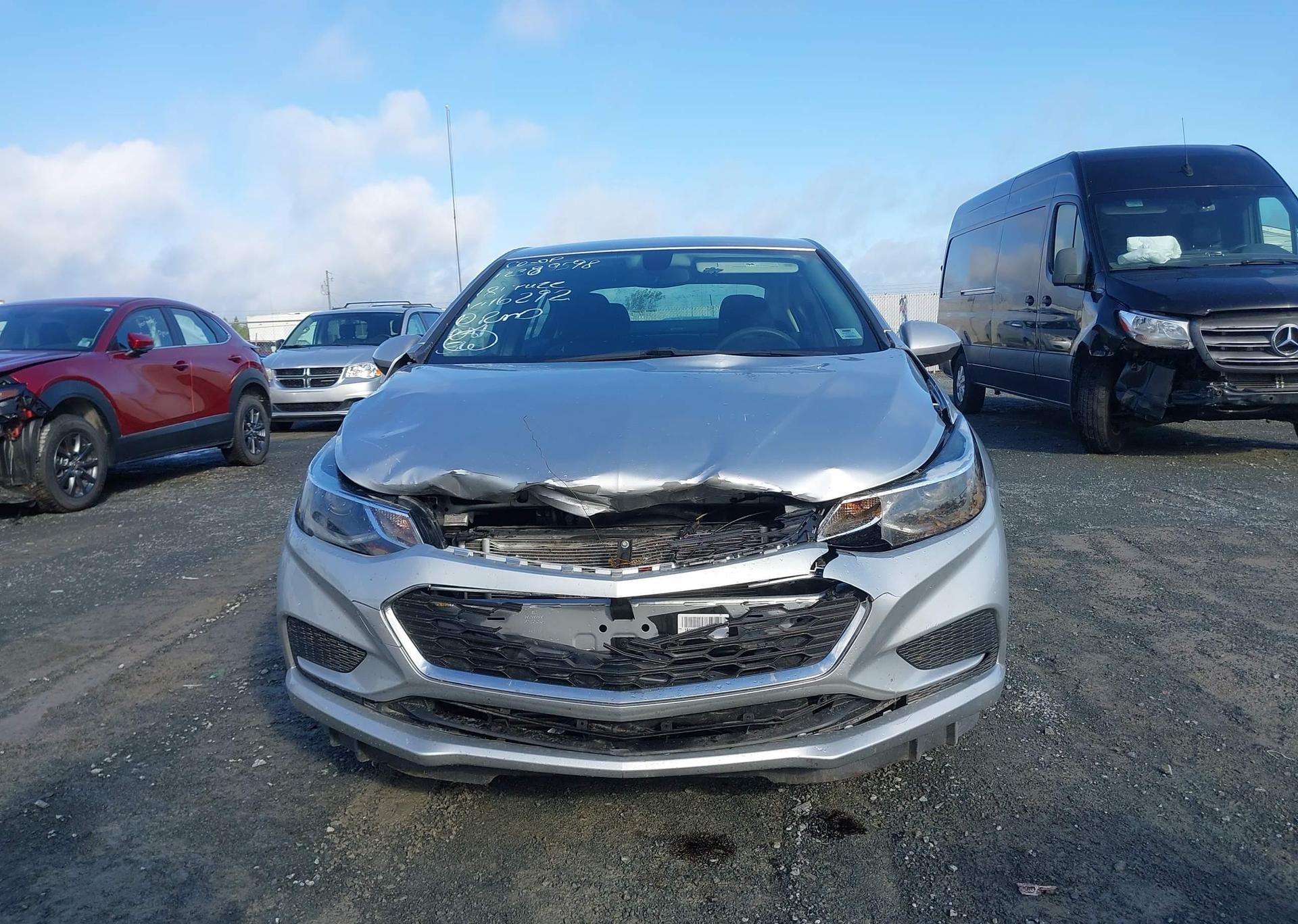 2018 CHEVROLET CRUZE LT