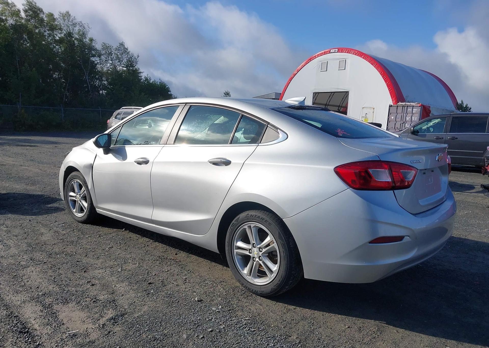 2018 CHEVROLET CRUZE LT