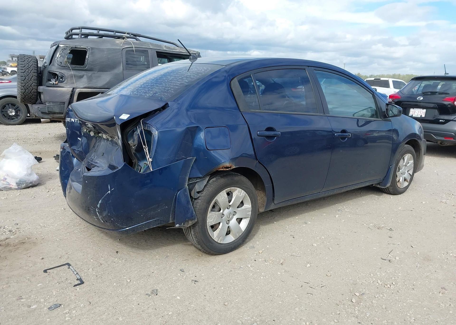 2010 NISSAN SENTRA 2.0