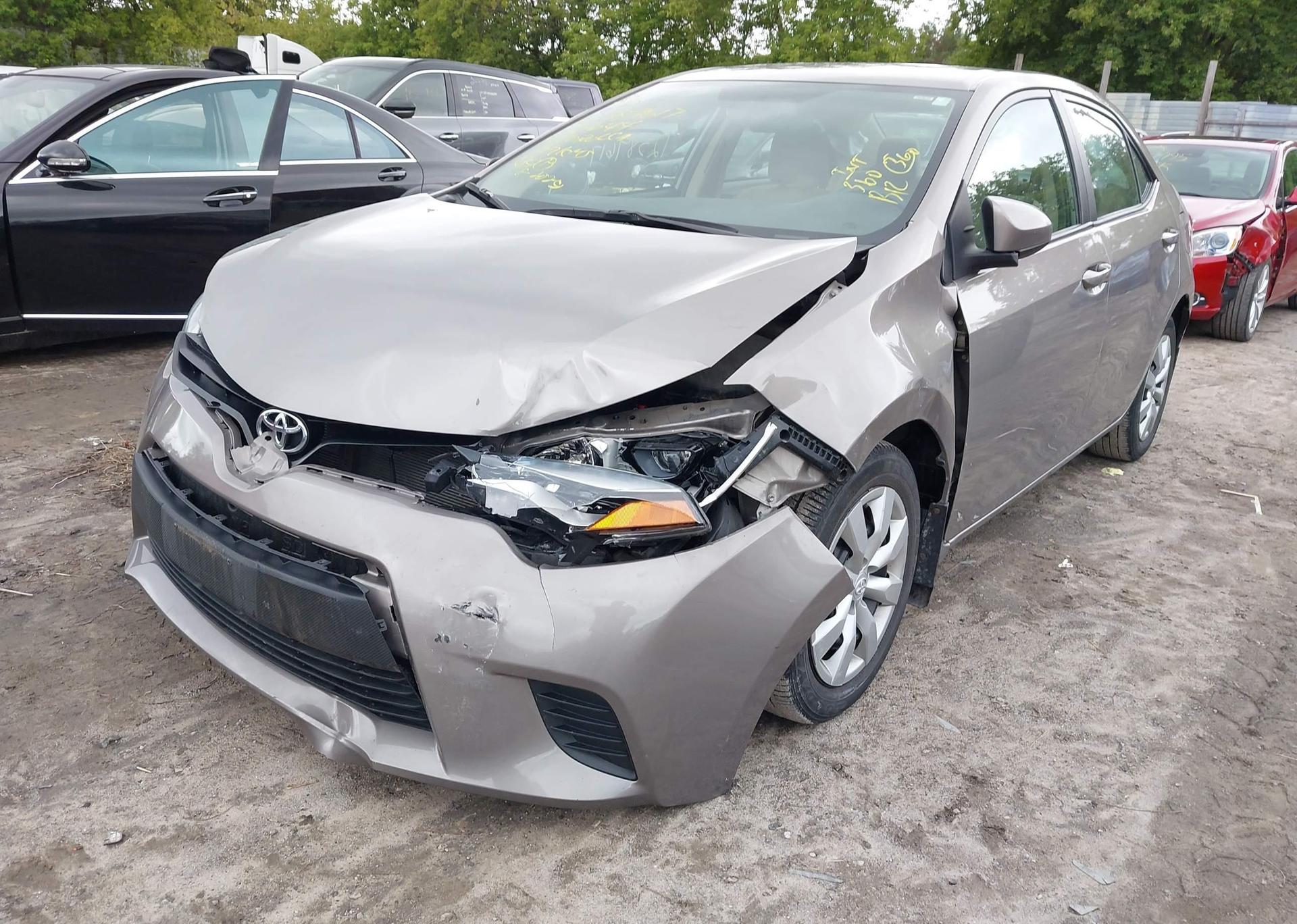 2014 TOYOTA COROLLA LE