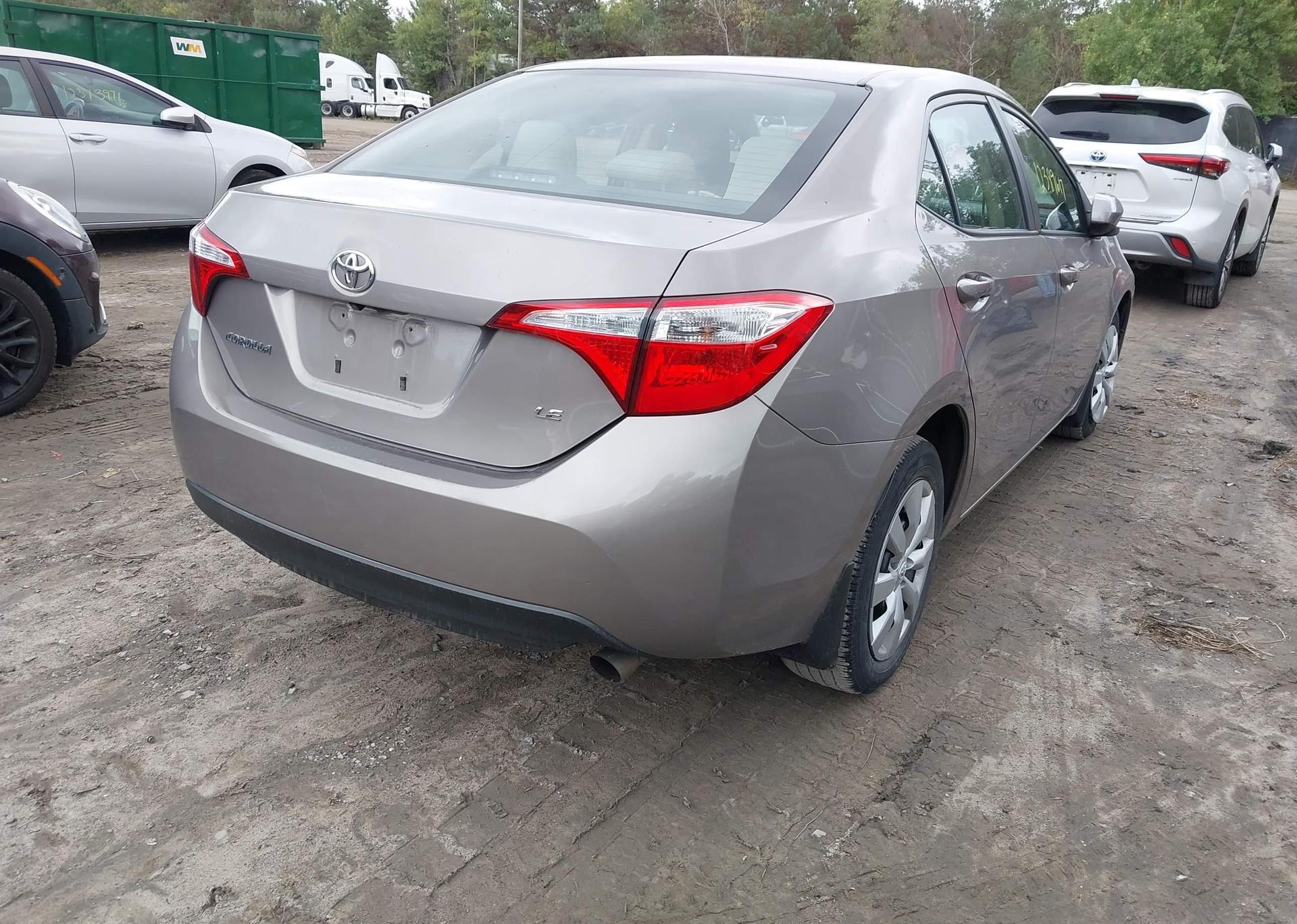 2014 TOYOTA COROLLA LE