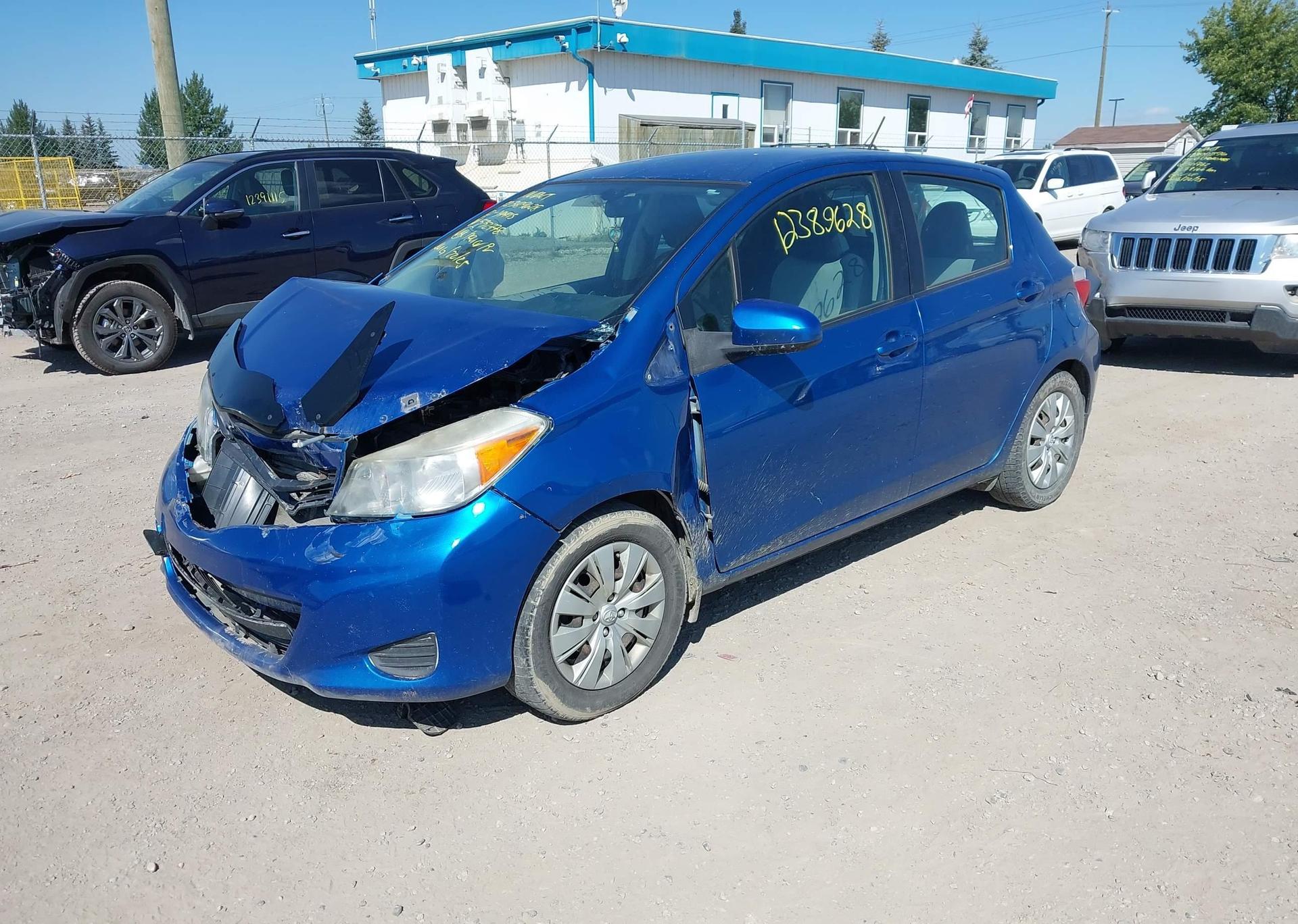 2012 TOYOTA YARIS