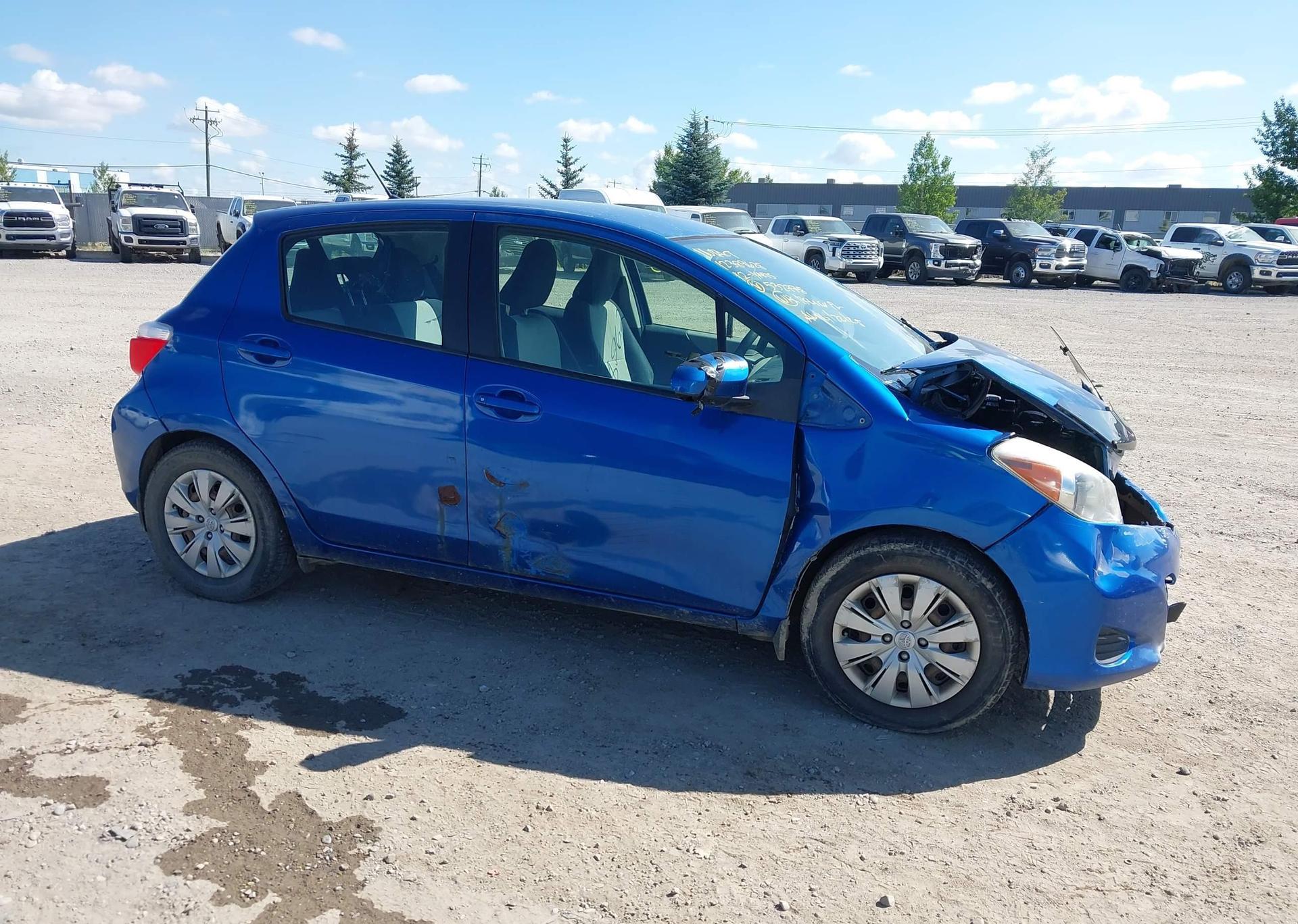 2012 TOYOTA YARIS