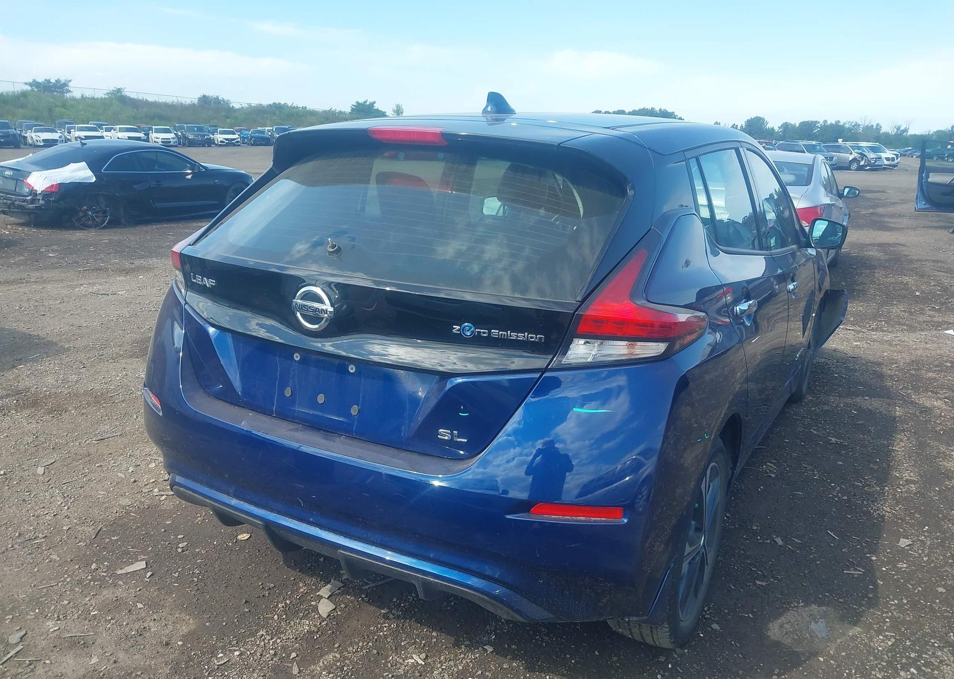 2018 NISSAN LEAF S