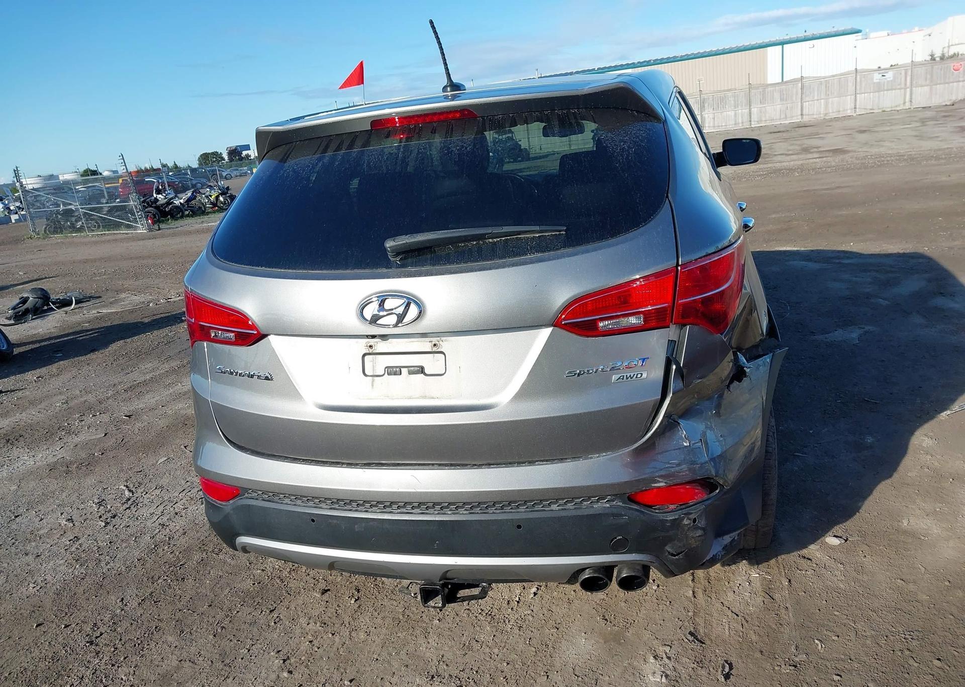2013 HYUNDAI SANTA FE SPORT 2.0T SE