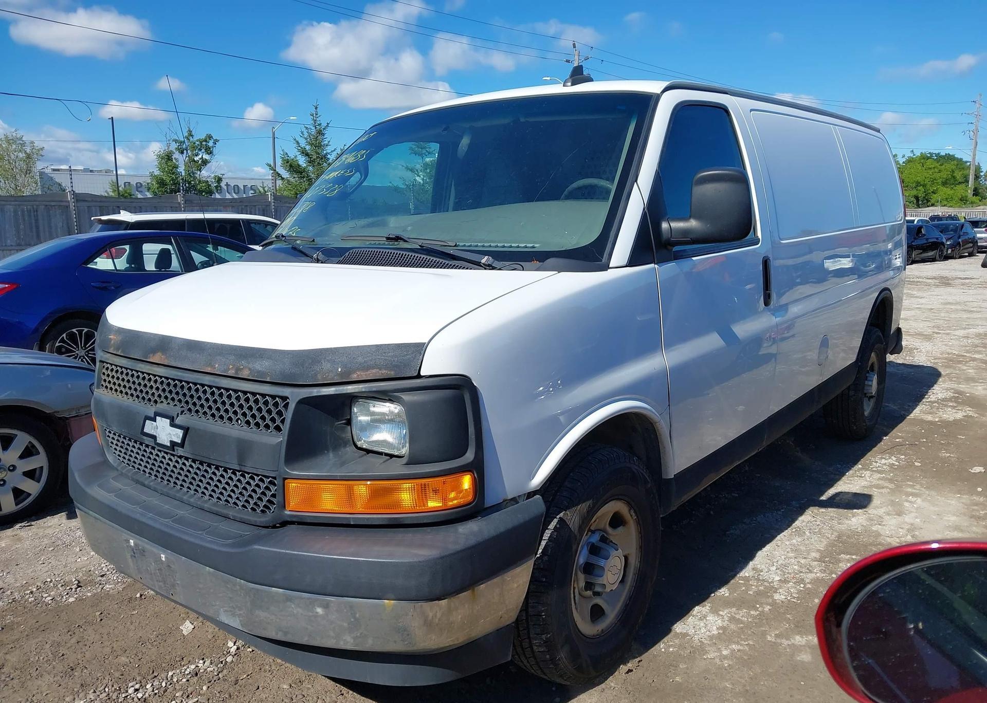 2017 CHEVROLET EXPRESS 2500