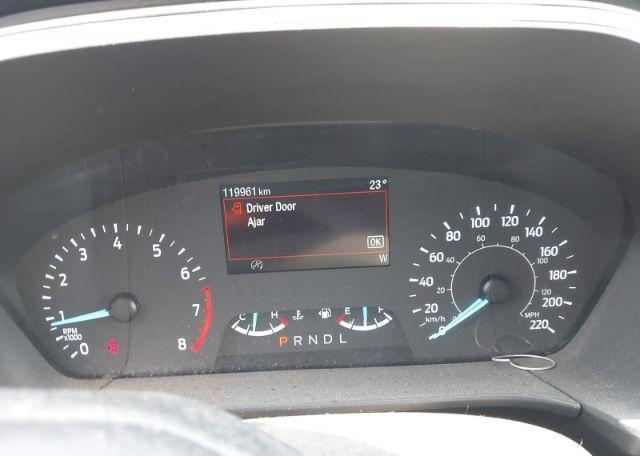 2022 FORD ESCAPE SE