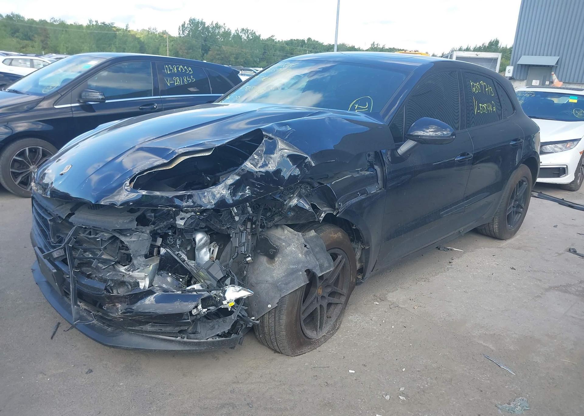 2019 PORSCHE MACAN