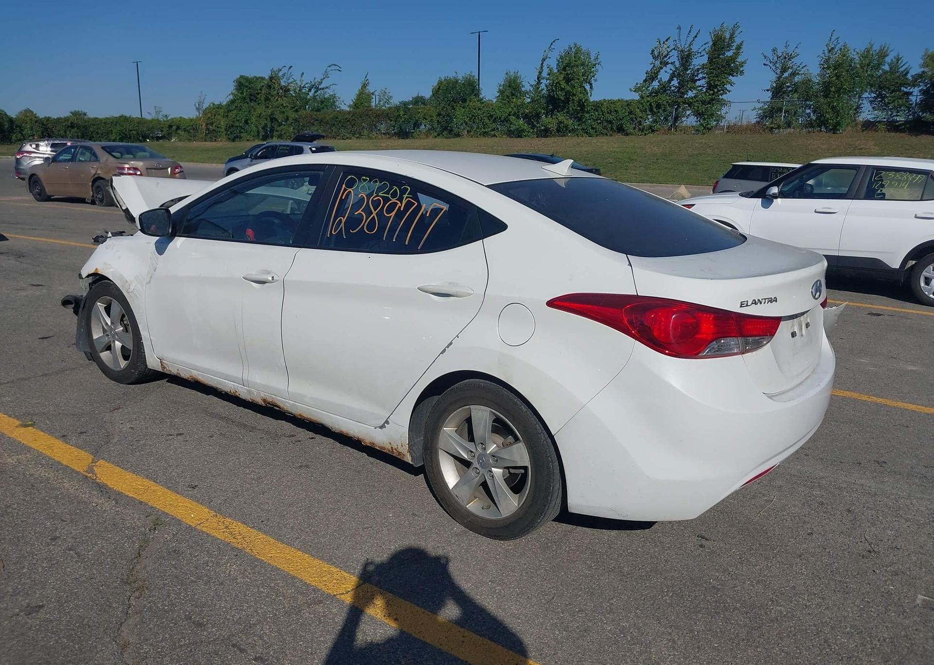 2012 HYUNDAI ELANTRA GLS