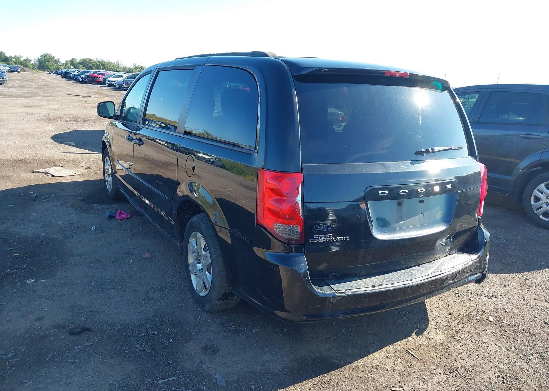2013 DODGE GRAND CARAVAN SE