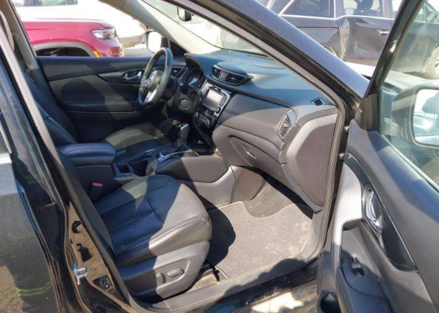 2017 NISSAN ROGUE S