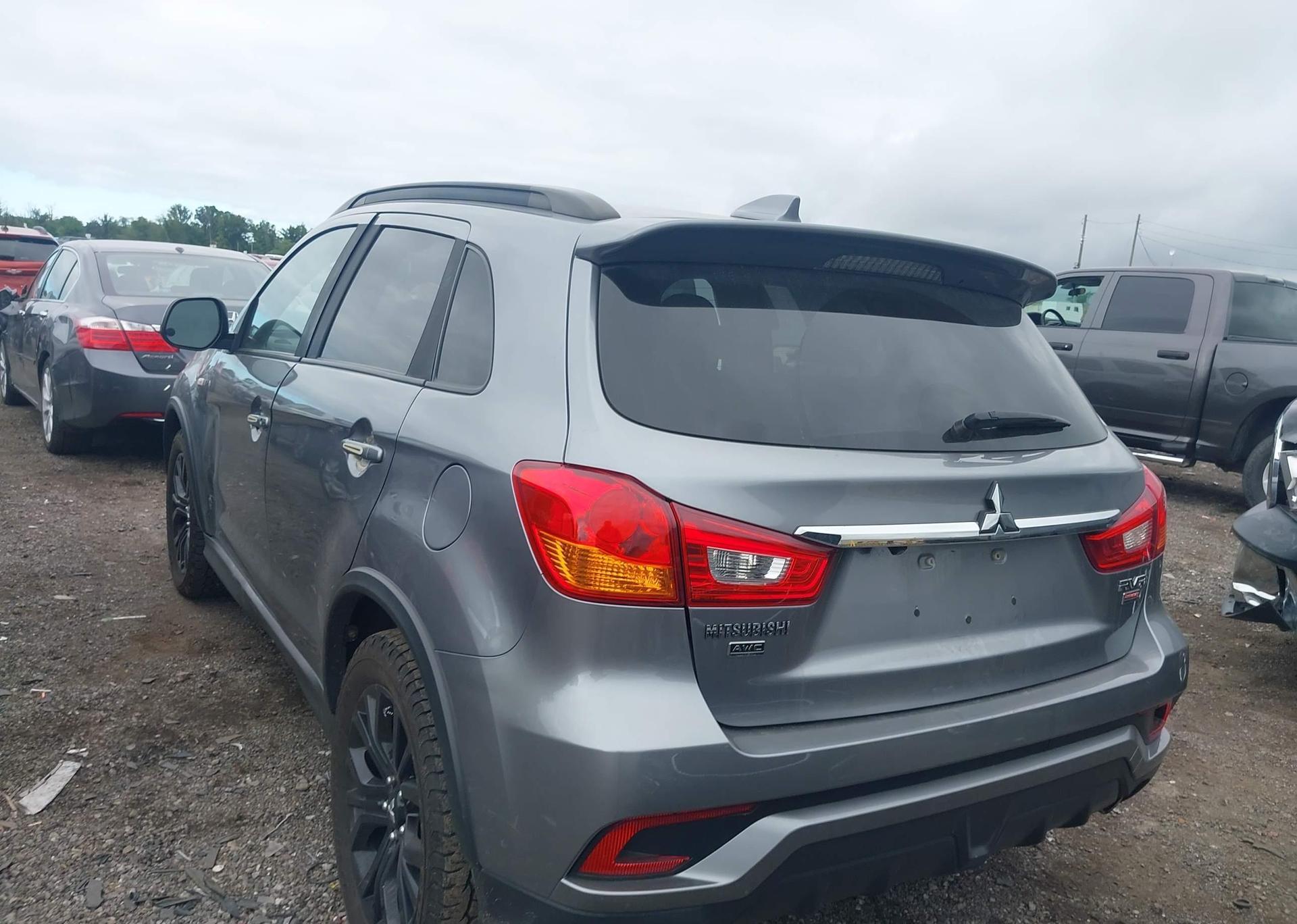 2018 MITSUBISHI RVR GT
